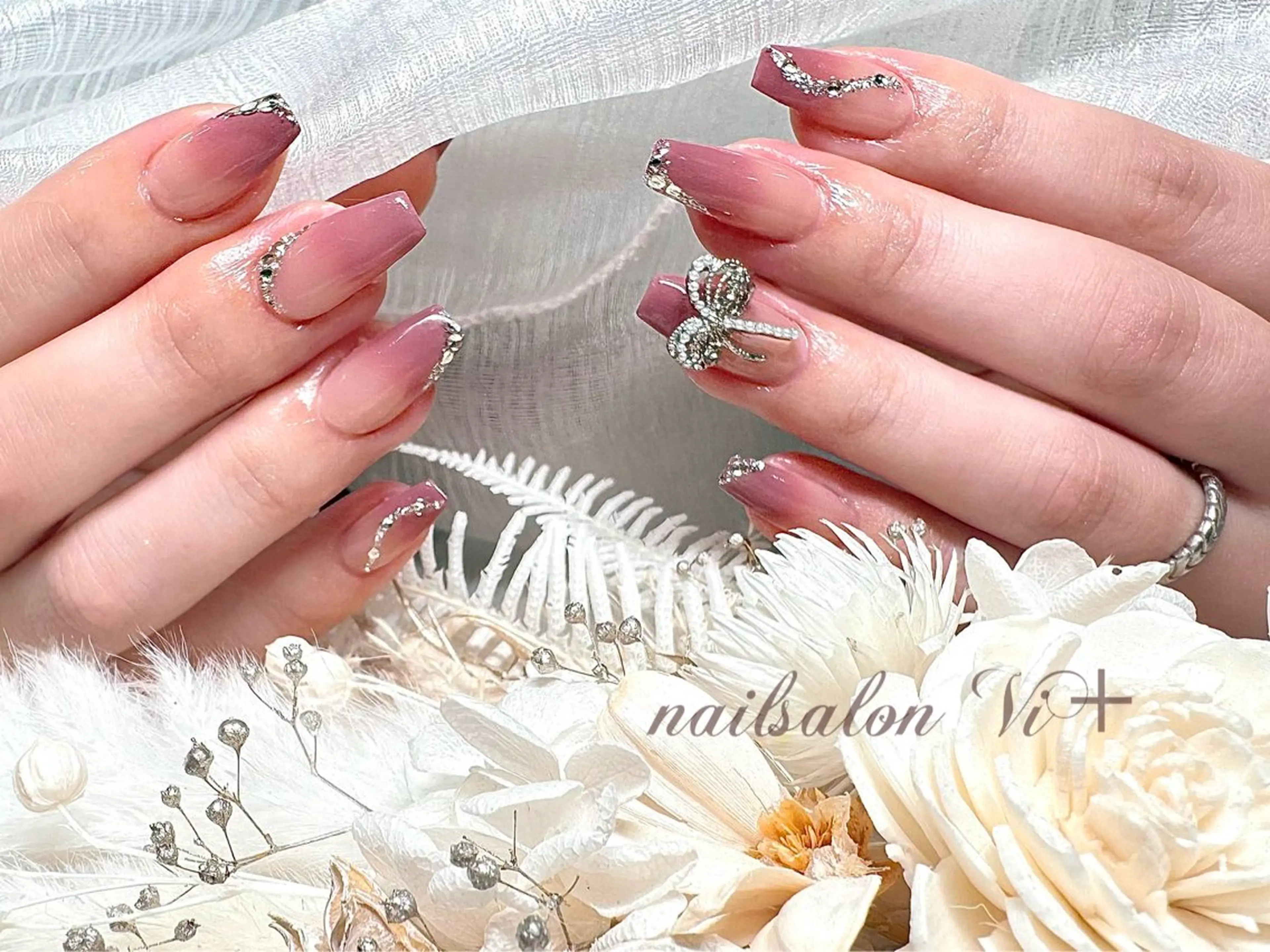ネイル ハンドネイル ✨Nailsalon Vi+✨のネイルデザイン