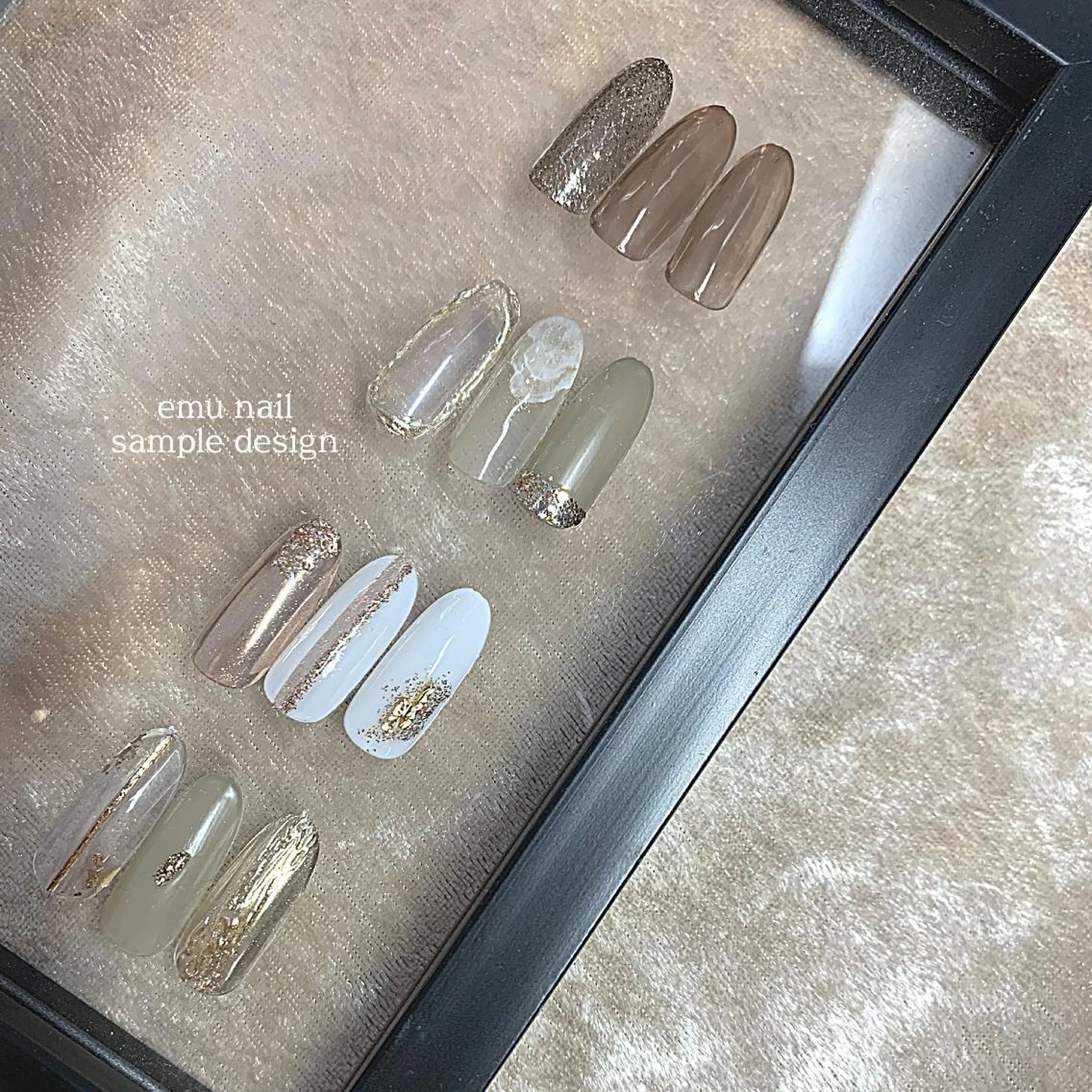 ネイル マットネイル ミラーネイル ホワイト emu nailのネイルデザイン