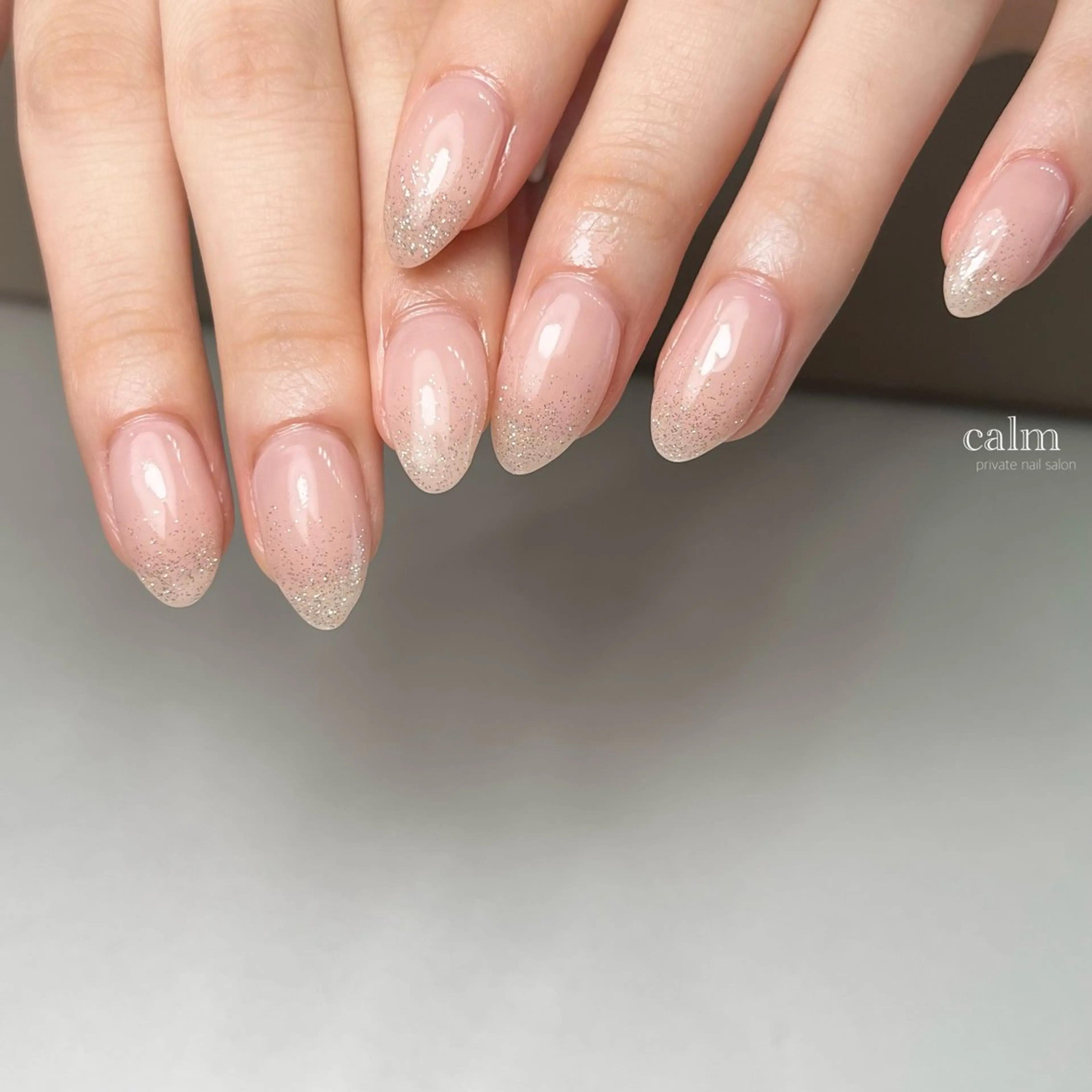 ネイル ハンドネイル calm 〔ｶｰﾑ〕のネイルデザイン