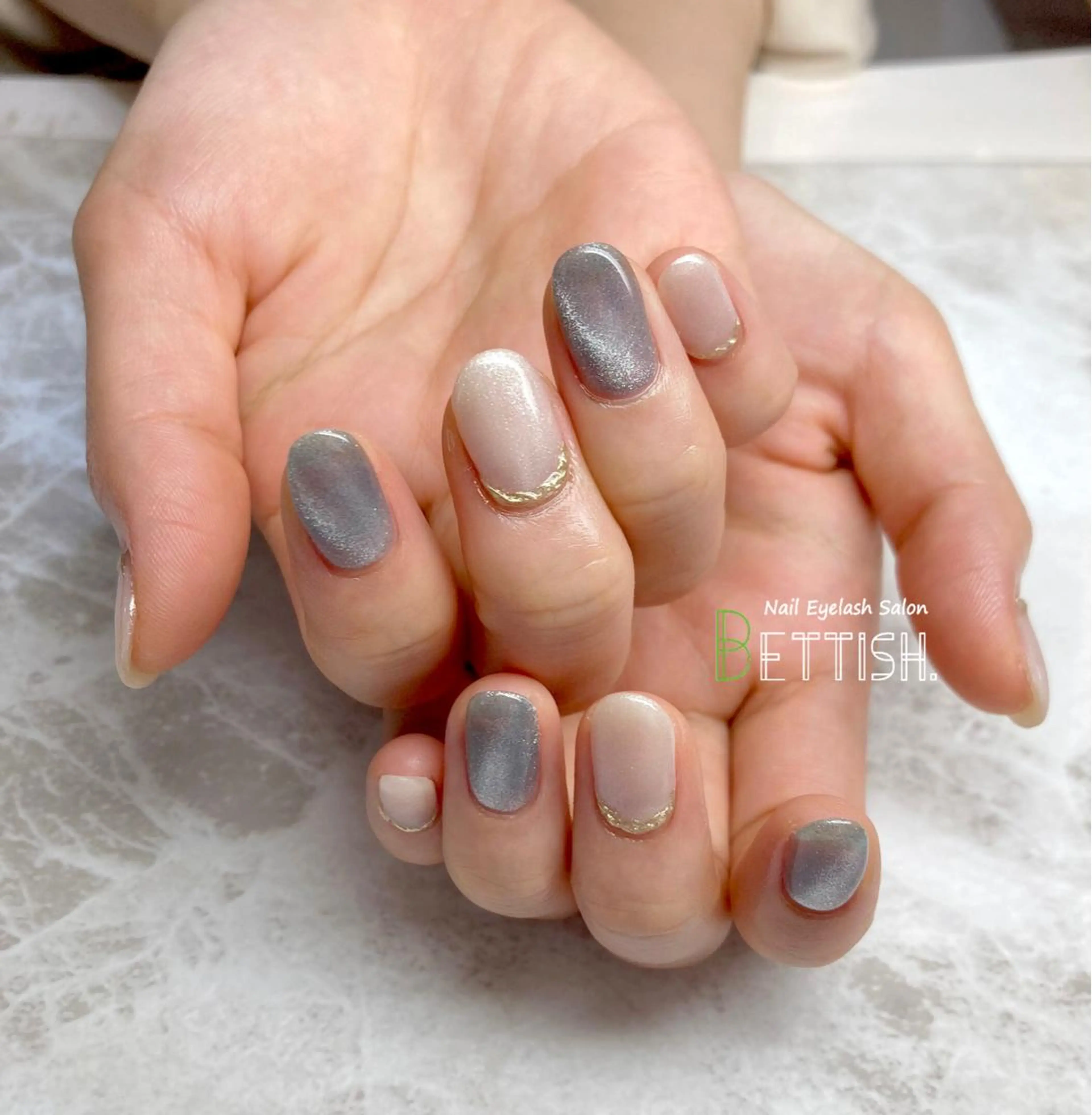 ネイル マグネットネイル ミラーネイル BETTISH. KUMIKO☺︎︎のネイルデザイン