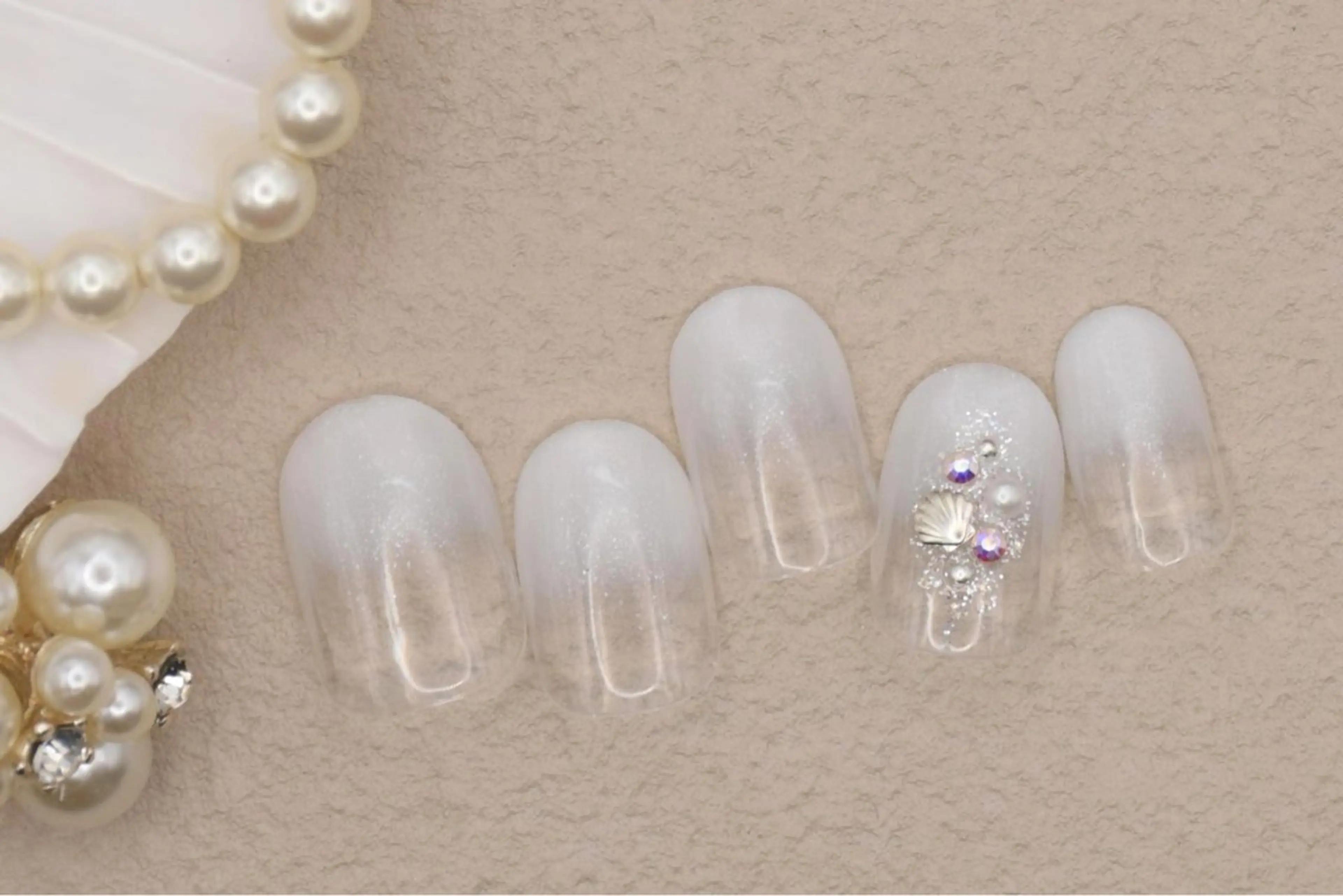 ネイル Lab☆上野店所属・増尾 あいこのネイルデザイン