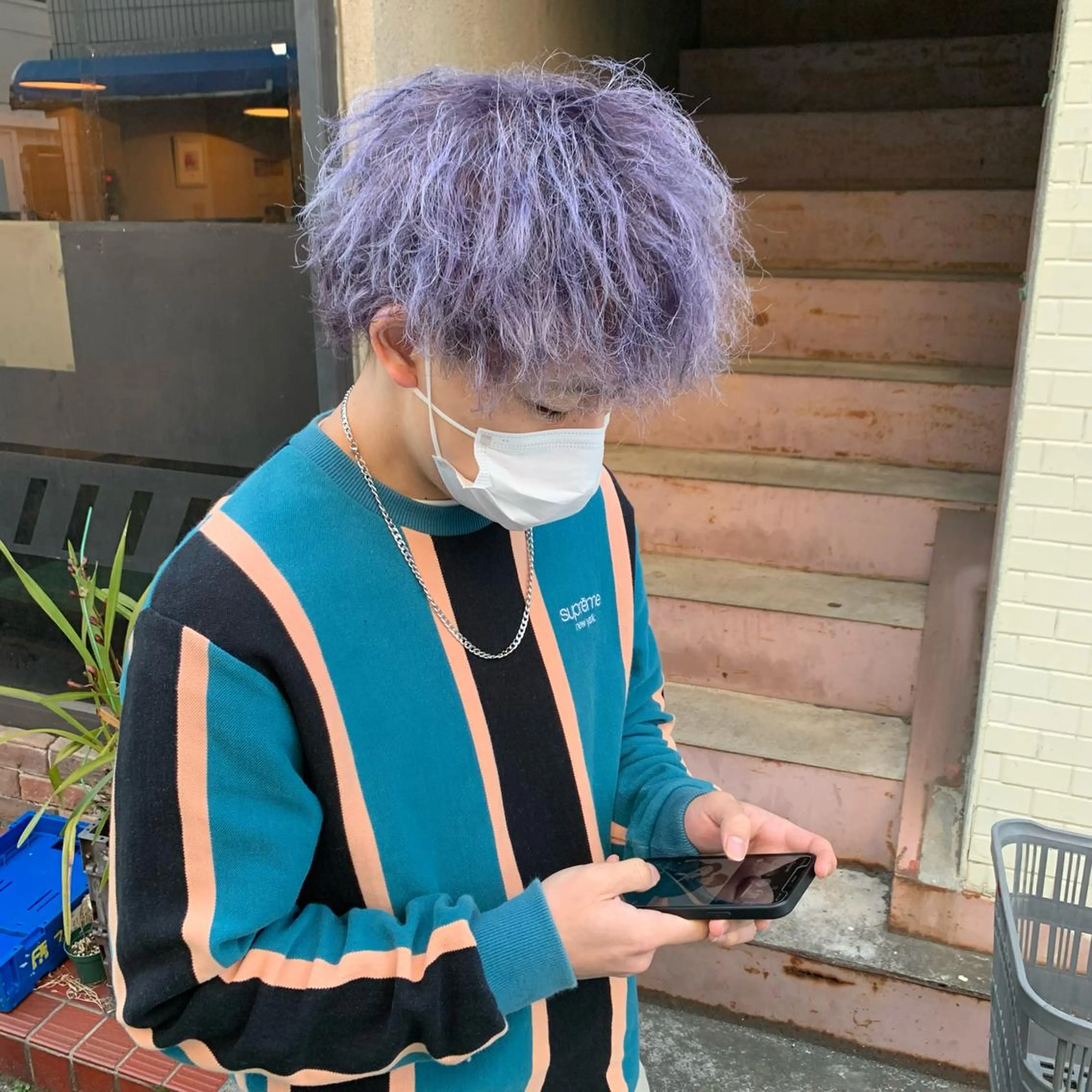 ショート カラー パーマ ヘアアレンジ メンズ メンズハイトーン マッシュウルフ マッシュ メンズパーマ メンズウルフカット メンズパーマの達人 🌟川内絵人のヘアスタイル