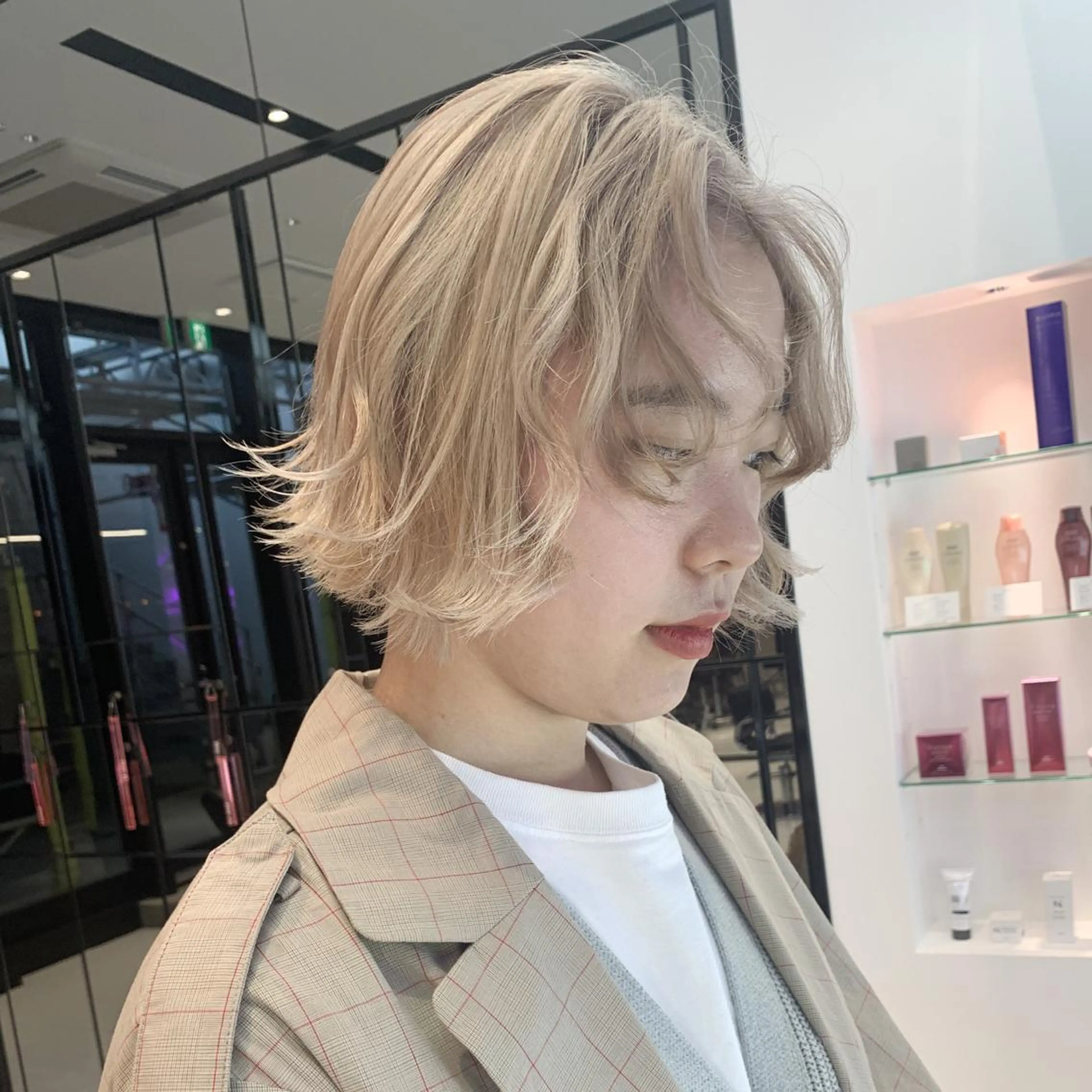 ミディアム カラー share salon JAM 吉祥寺所属・レイヤー/ブリーチ HIKARU ♡のヘアスタイル