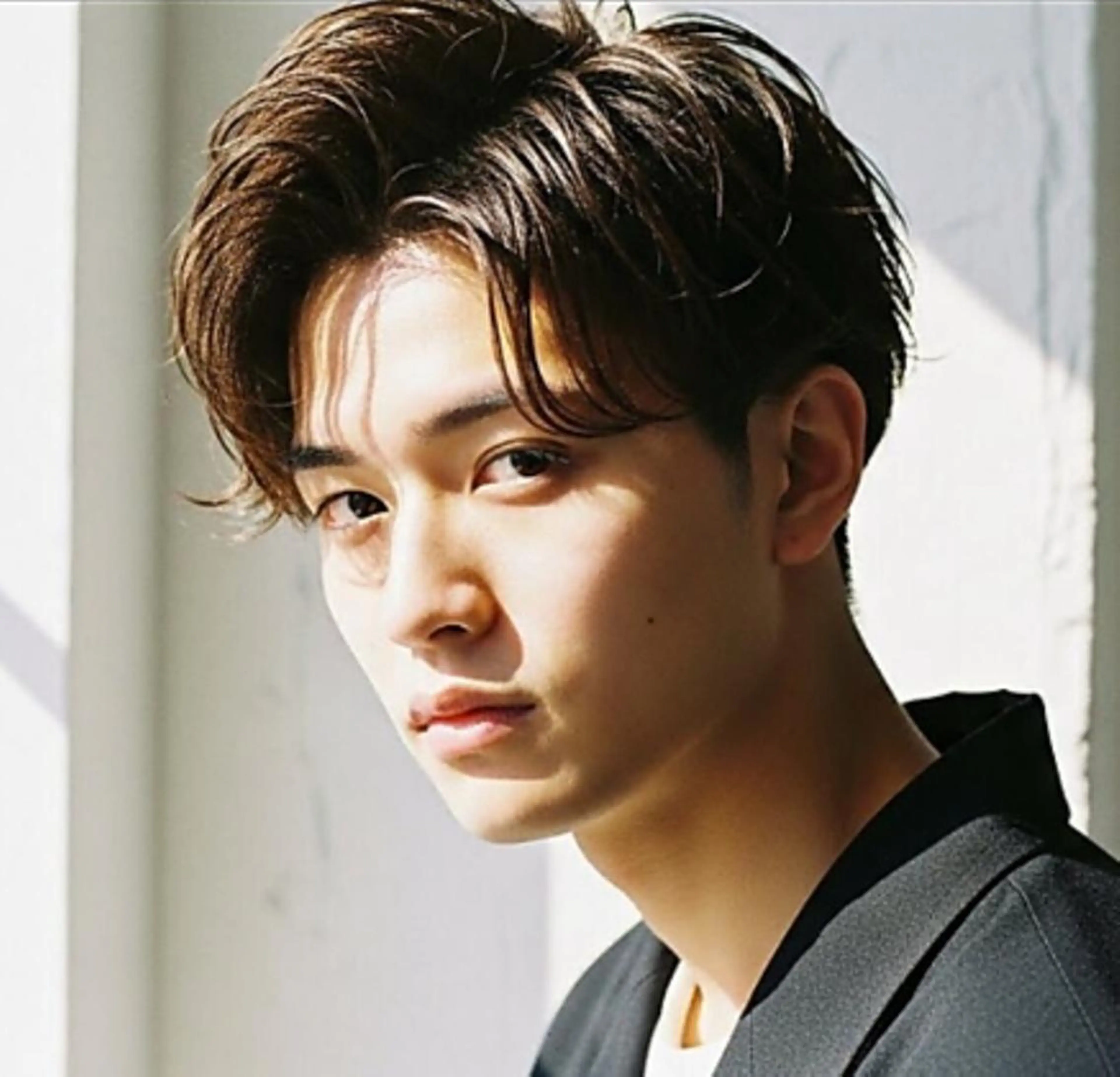 メンズ カラー パーマ 玉木 龍人のヘアスタイル