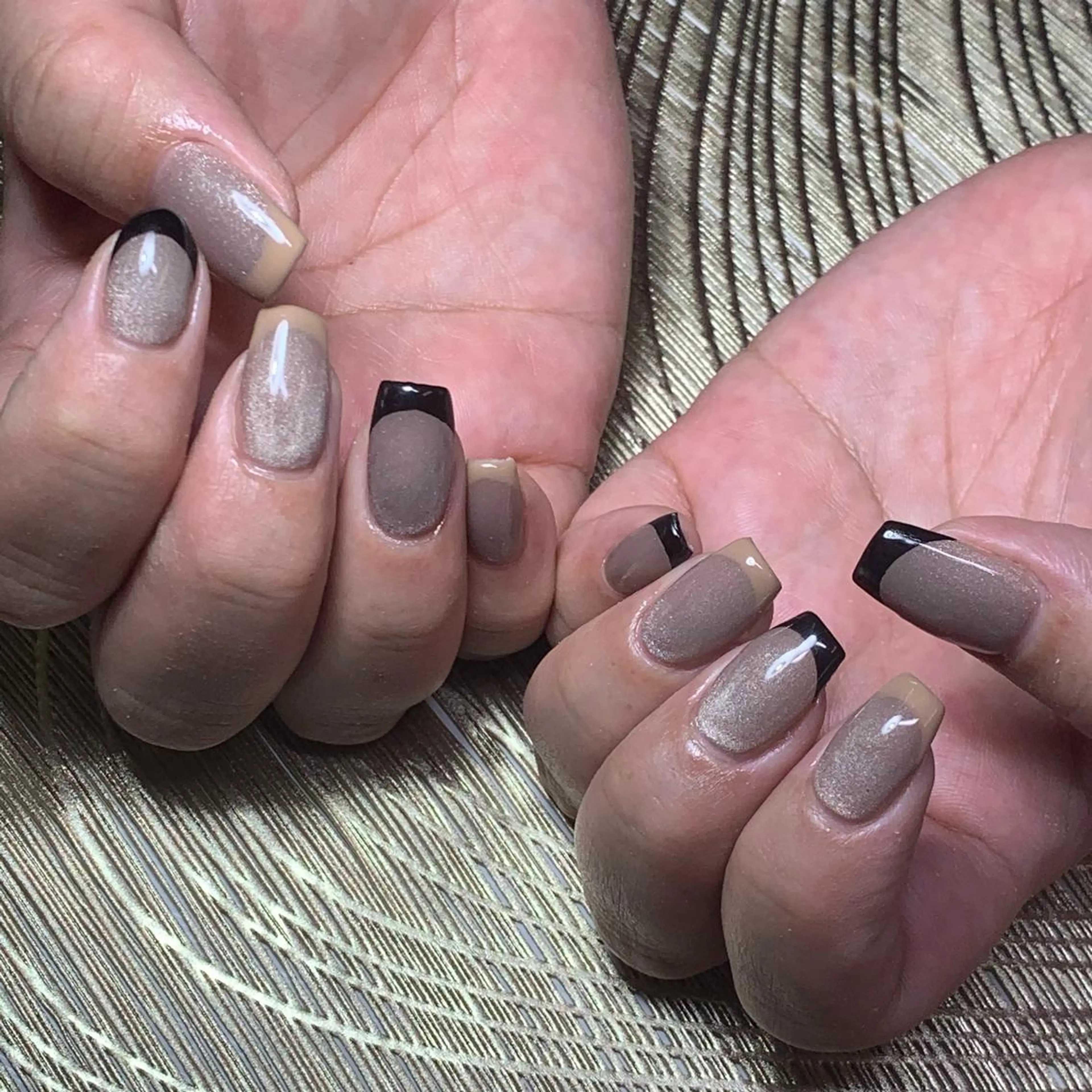 ネイル ハンドネイル καρδιά -ｶﾙﾃﾞｨｱ-のネイルデザイン