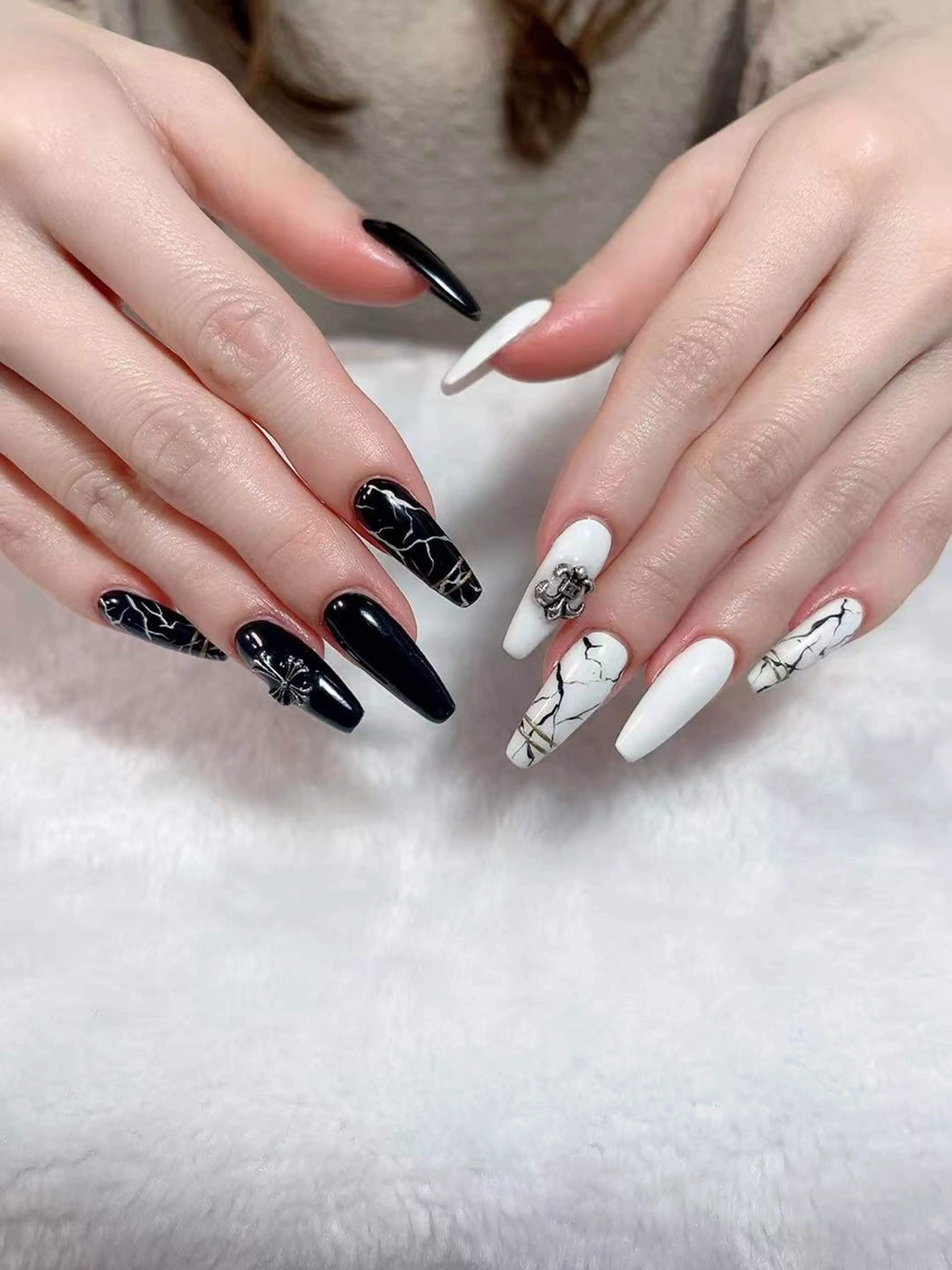 ネイル 持ち込み Amina nail salonのネイルデザイン