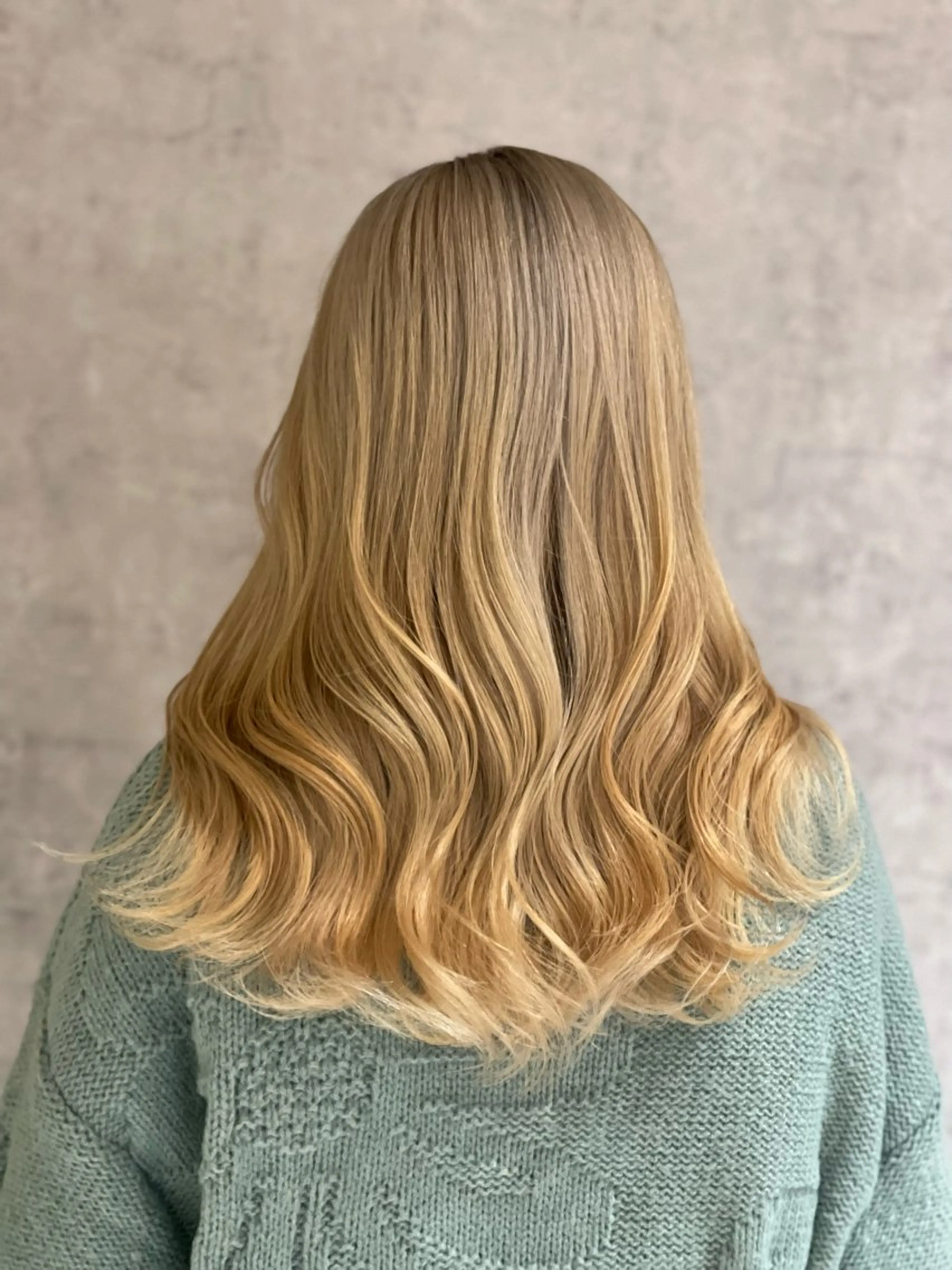 セミロング レイヤーカット CIEL所属・バレイヤージュ⭐️ 栄/舩木裕矢のヘアスタイル