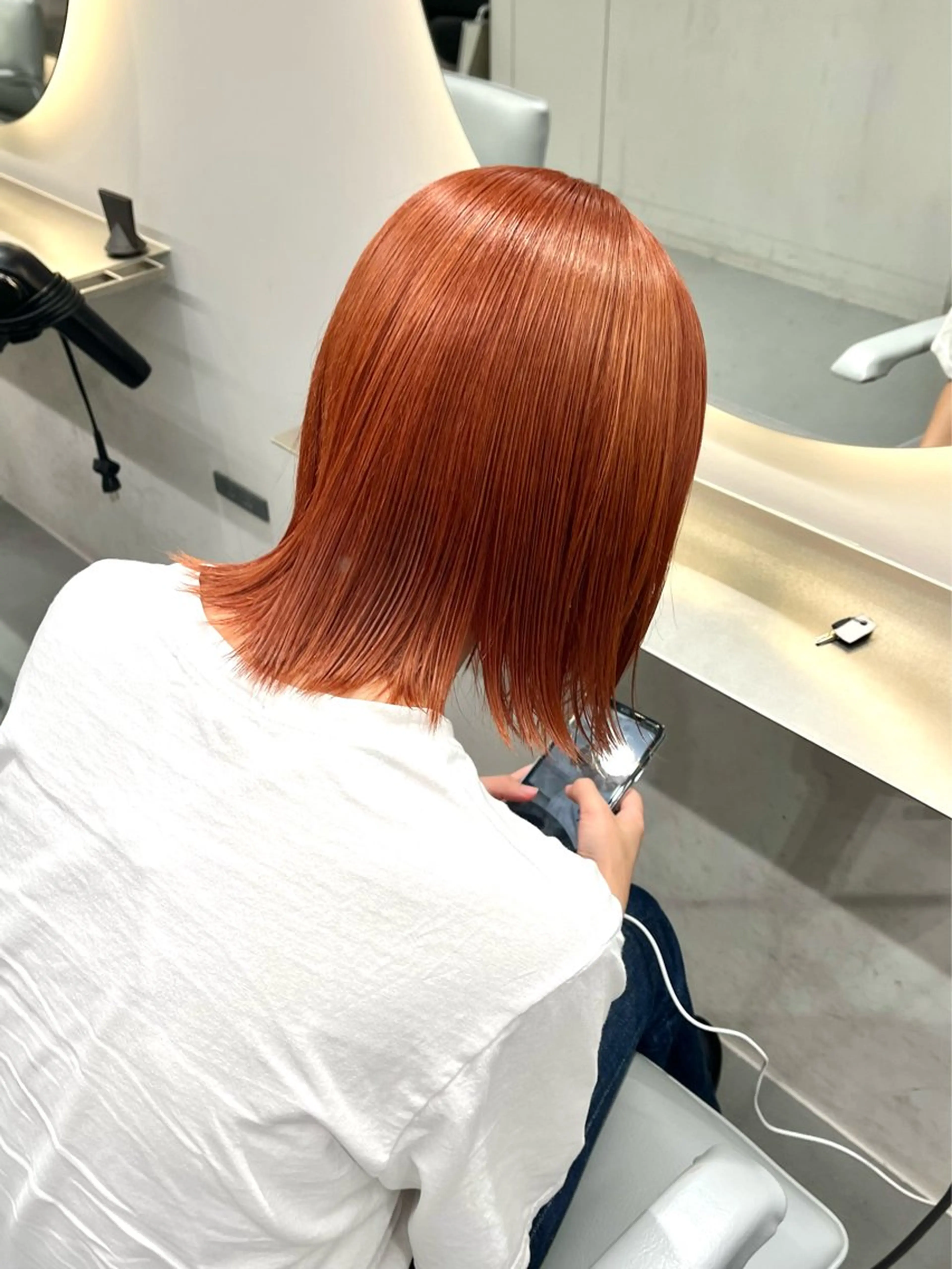 カラー オレンジ 艶ブリーチ/表参道 ハイトーン /実乃梨のヘアスタイル