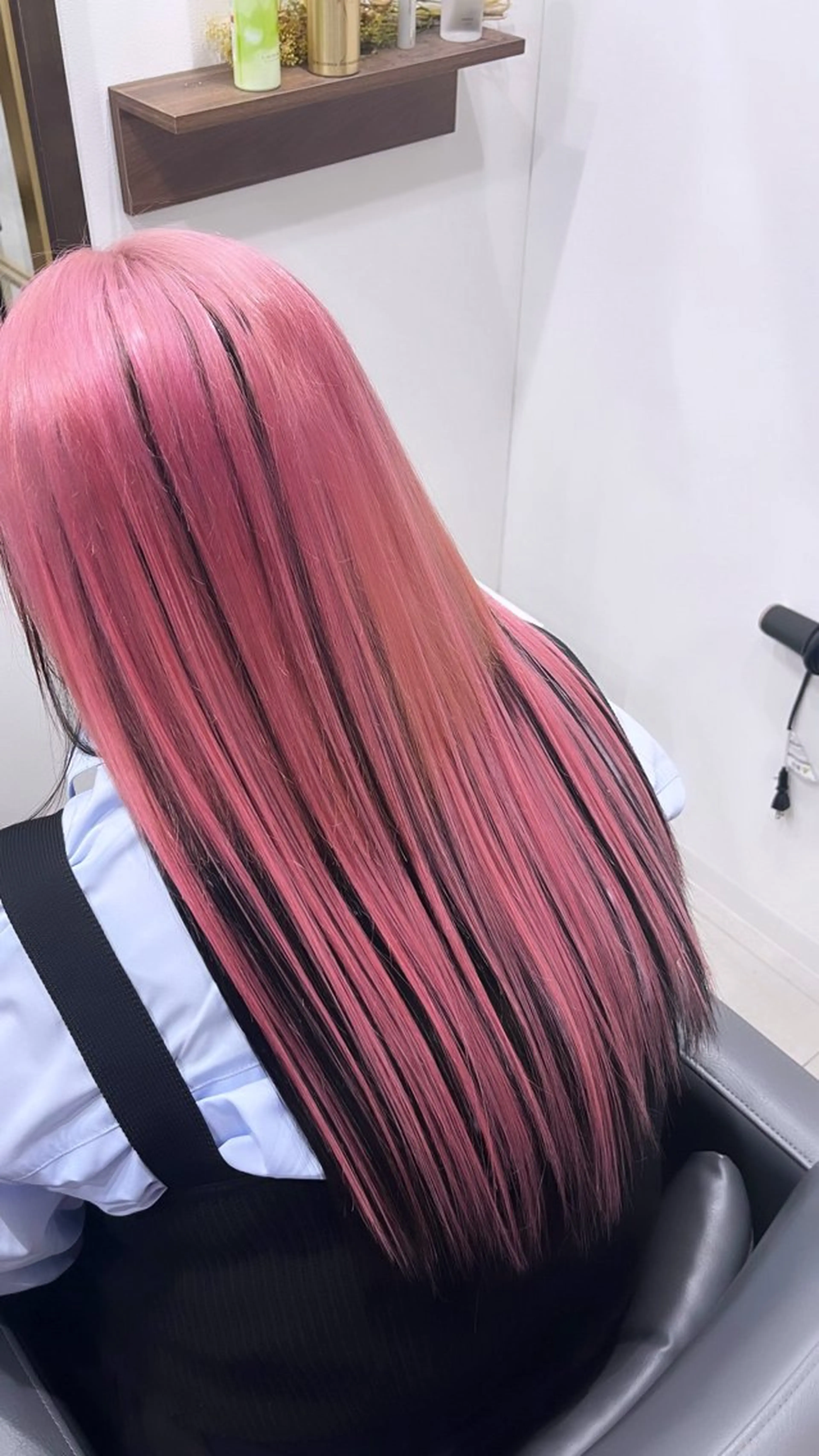 エクステ80本+馴染ませカットの写真