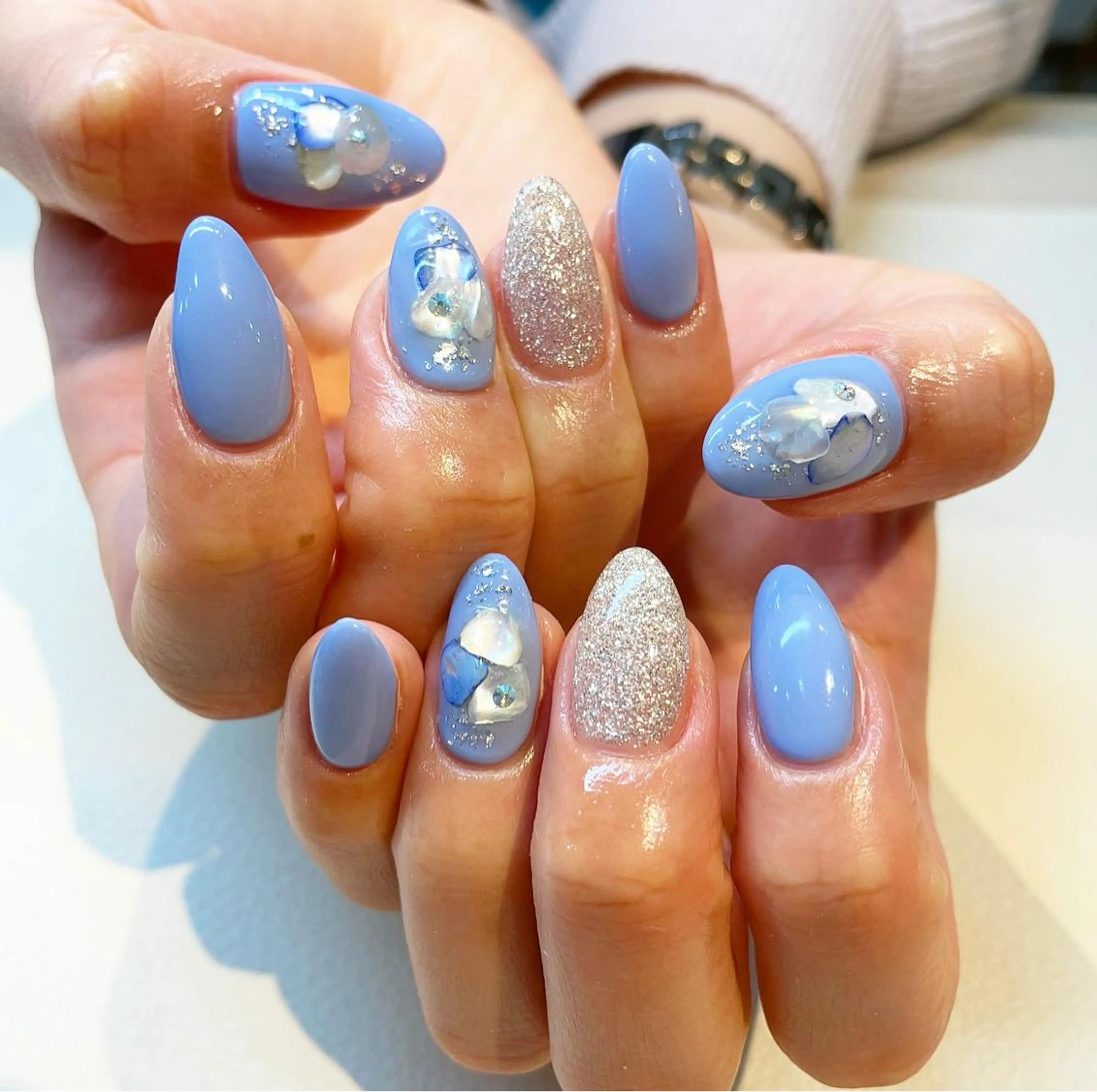 ネイル ハンドネイル 鈴木 華乃のネイルデザイン