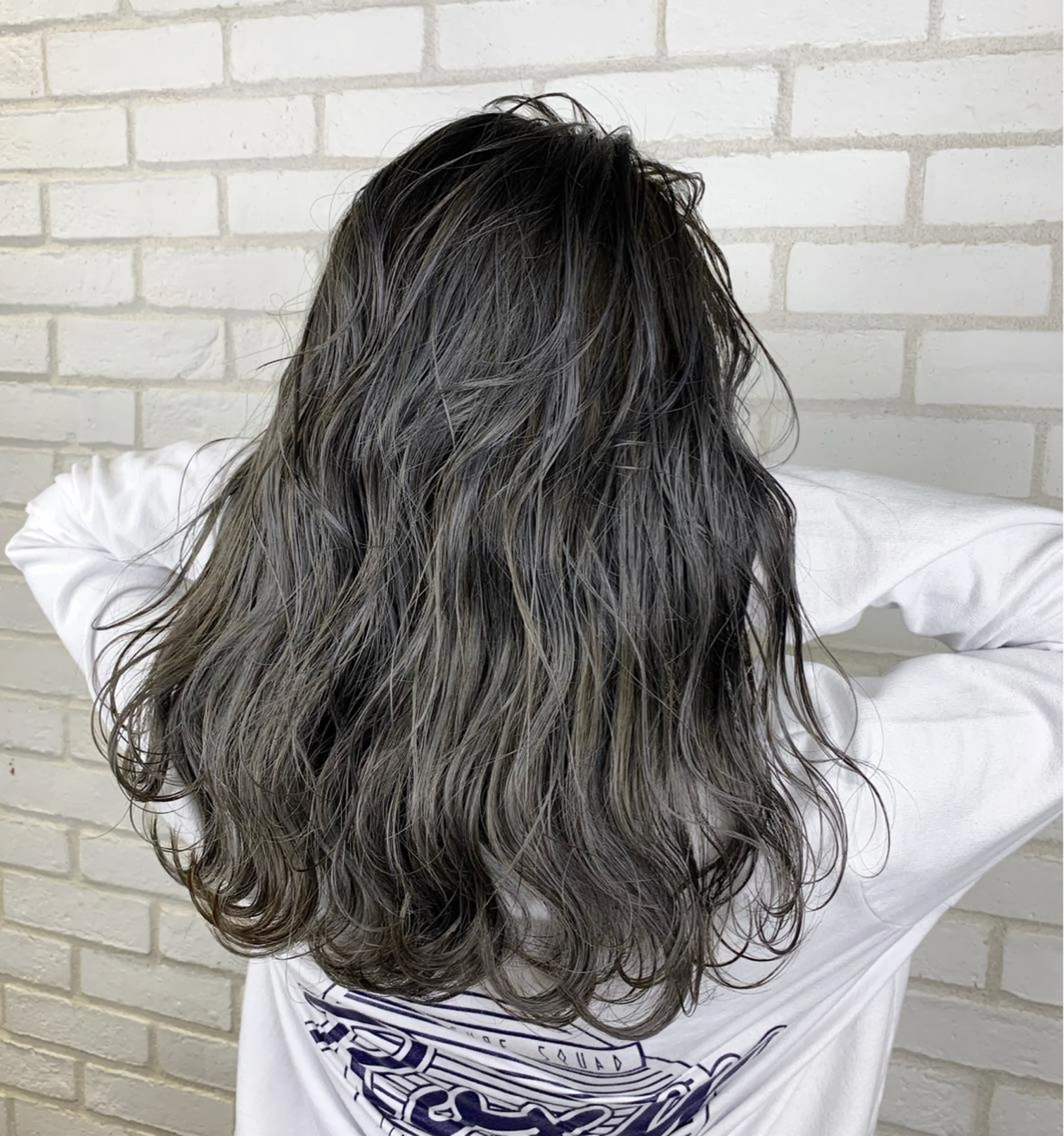 カラー グラデーションカラー グレージュ she2.shinjuku所属・takumi Hのヘアスタイル