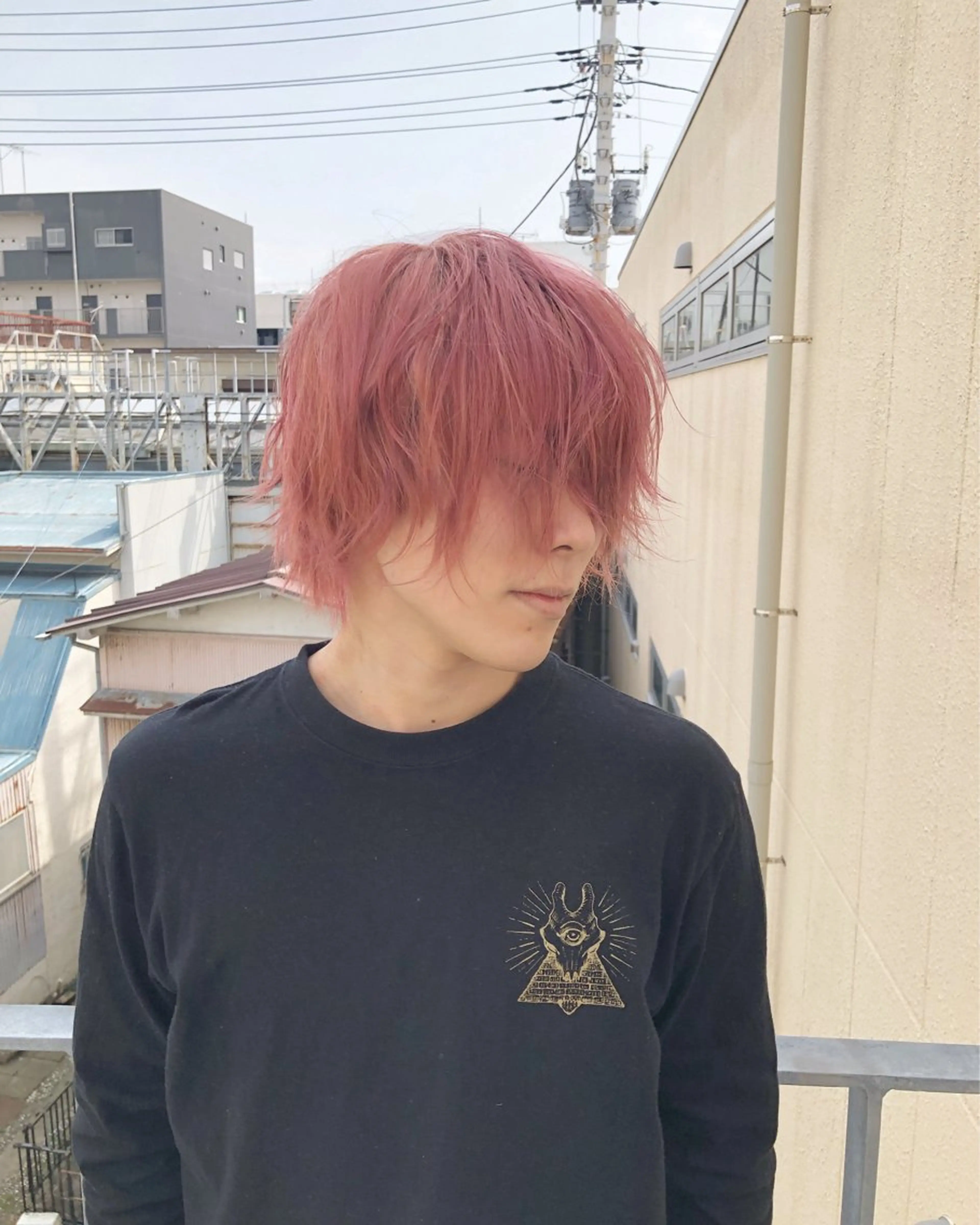 ショート カラー メンズ メンズウルフカット ピンクカラー ウルフカット ニュアンスカラー🫧 加納のヘアスタイル