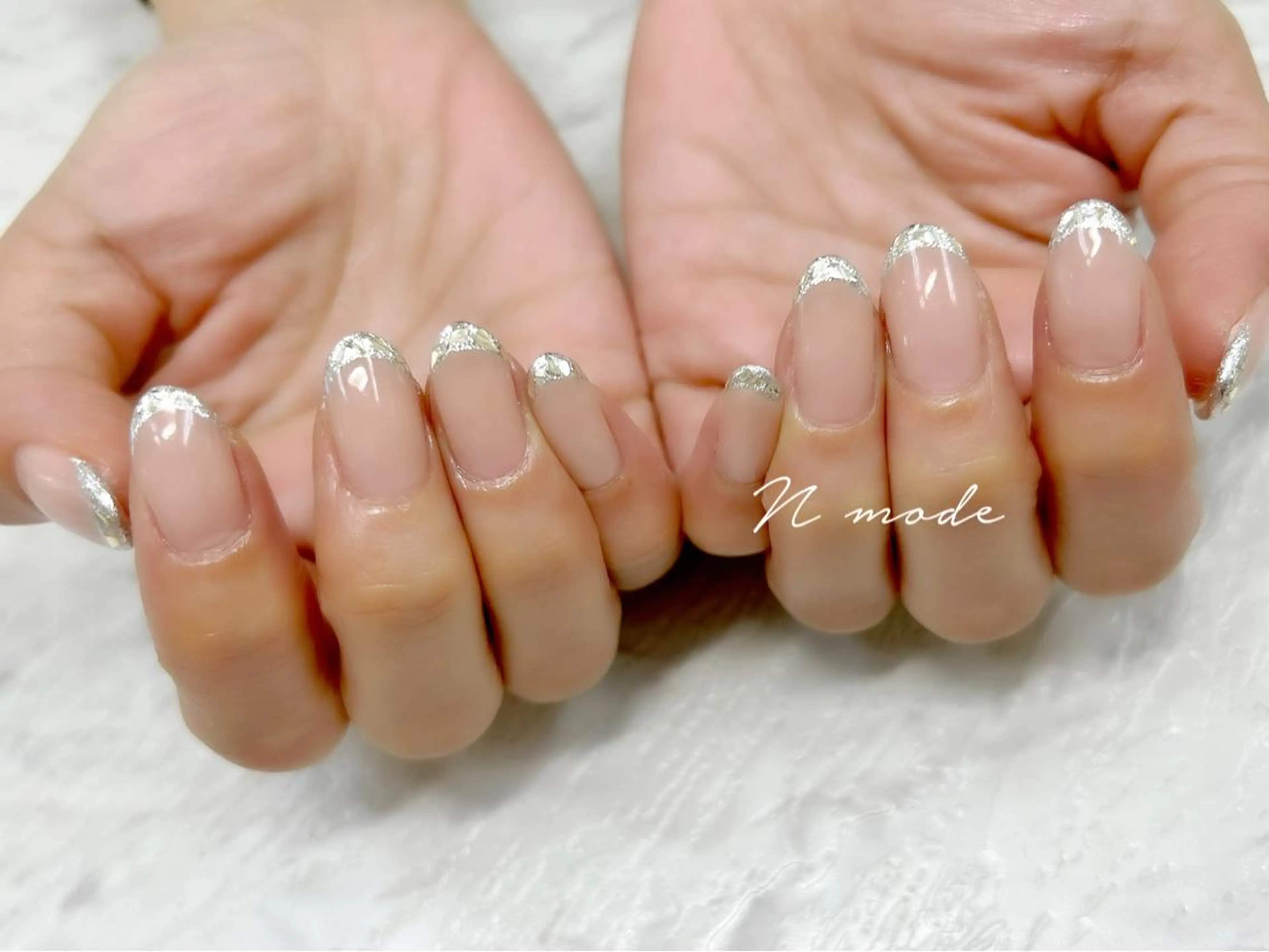 ネイル フレンチネイル ガラスフレンチ ハンドネイル N-mode nail salon所属・NAIL 🎀 AIRIのネイルデザイン