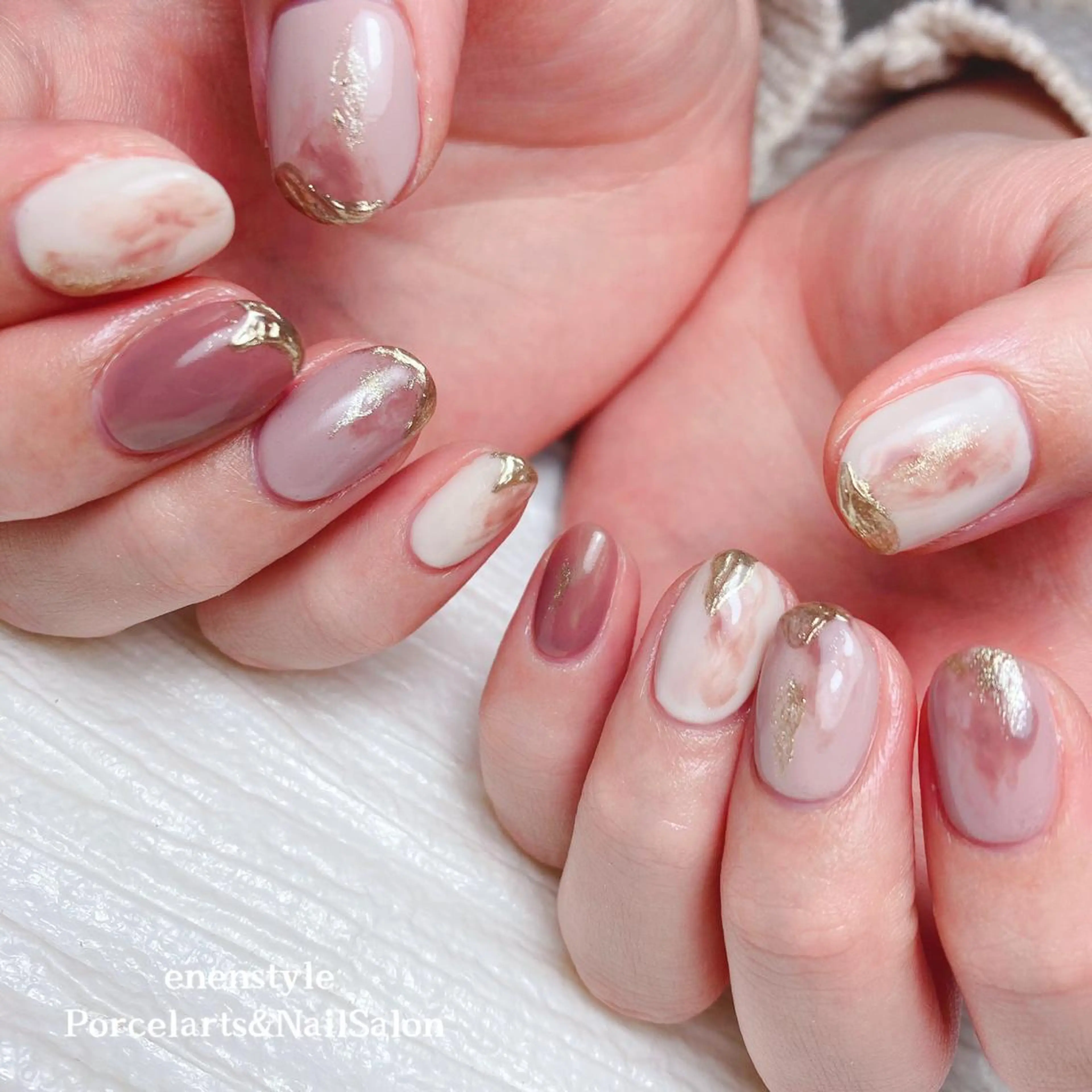 ミディアム ネイル 👑enen style👑のネイルデザイン