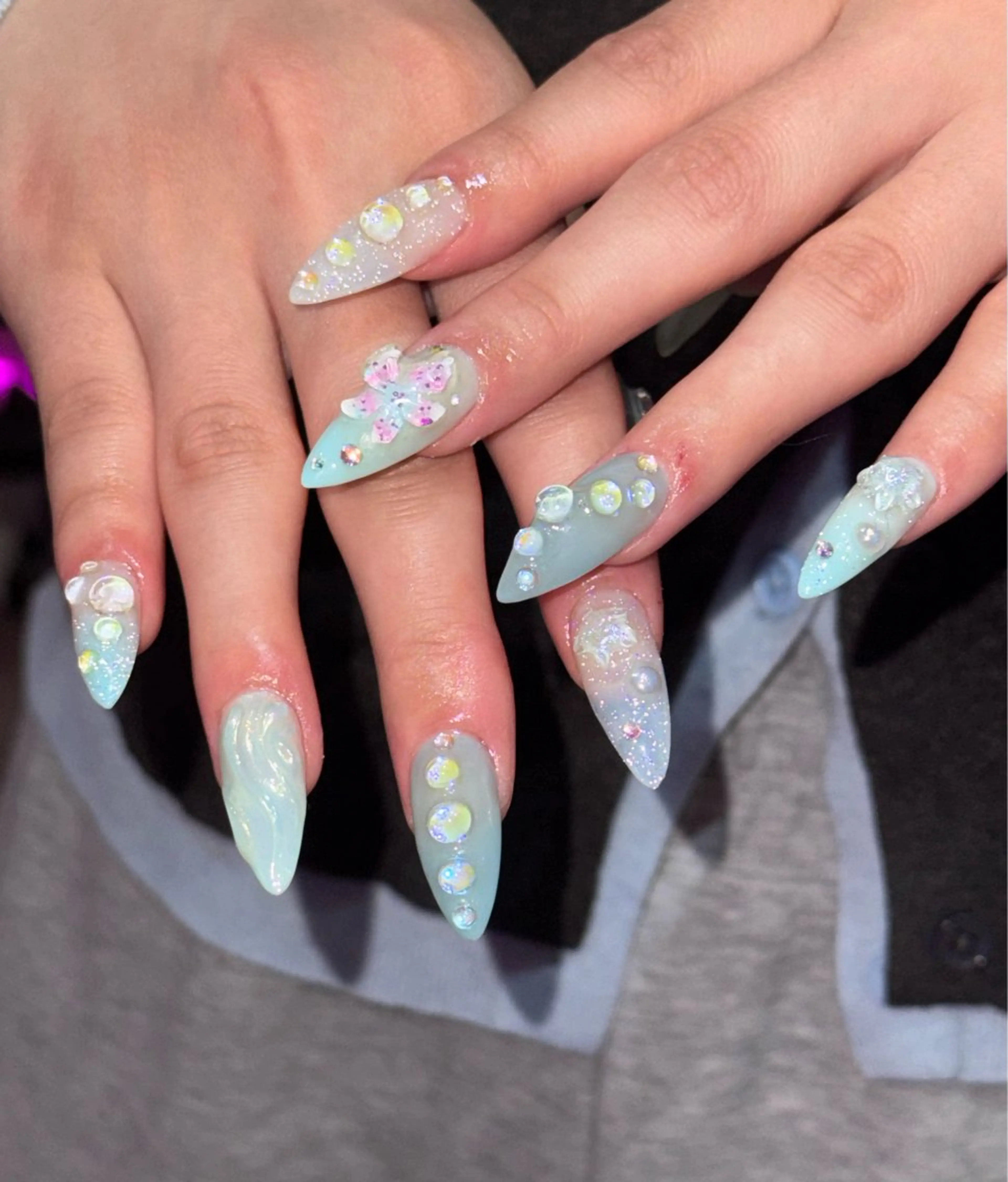 ネイル ハンドネイル 🫧HI-KO 🫧のネイルデザイン