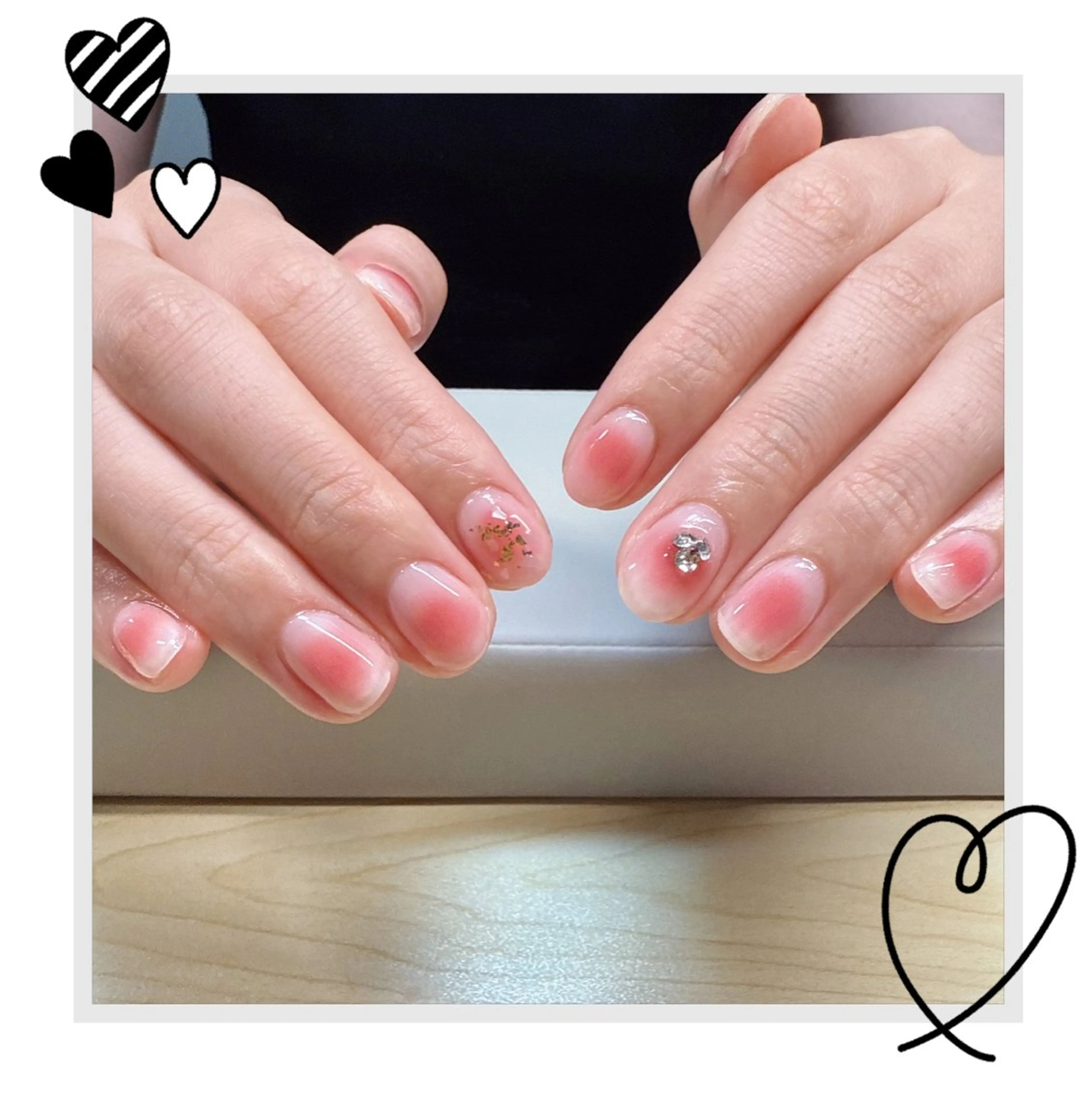 ショート FLORA NAIL SALONのネイルデザイン