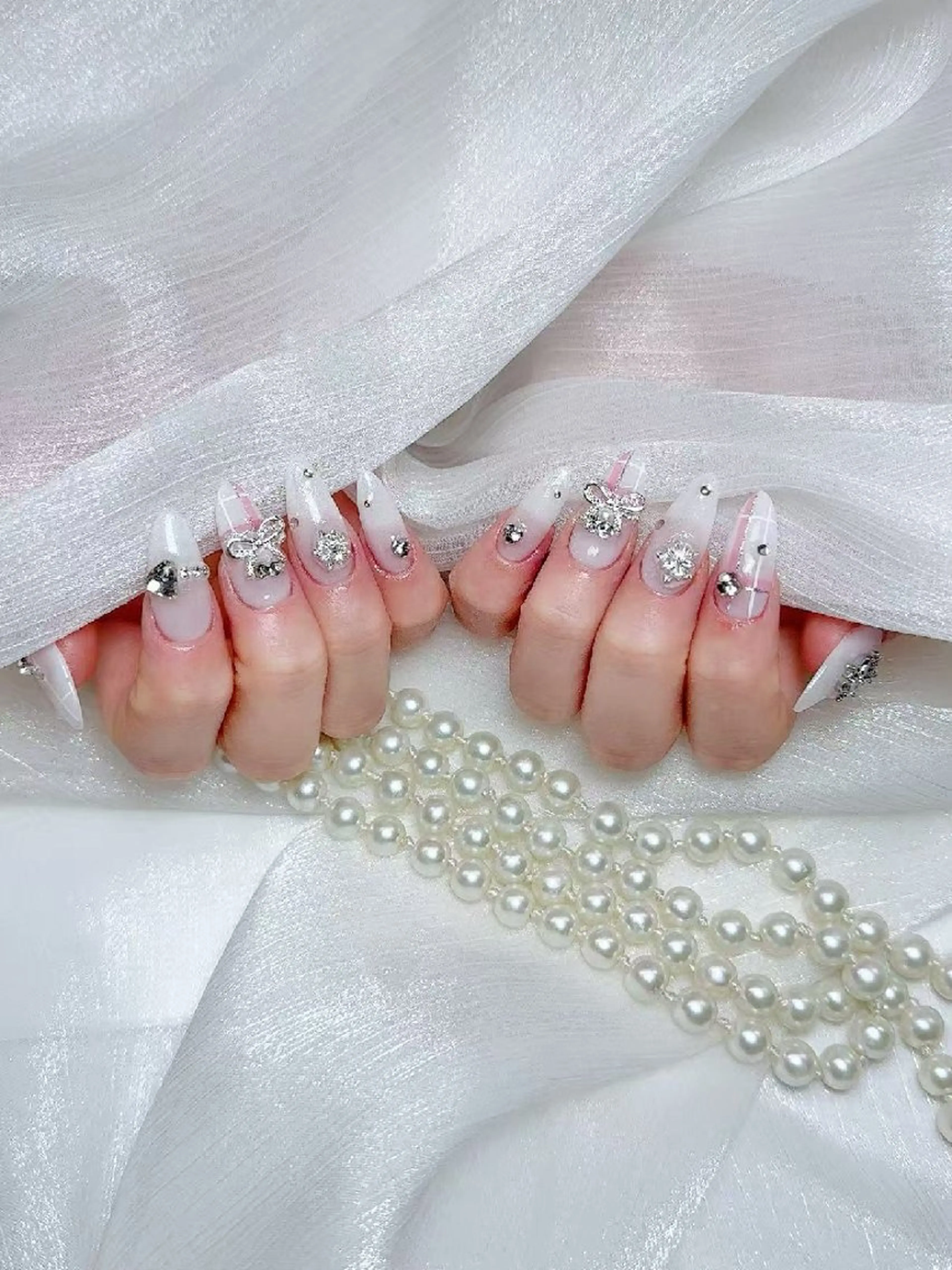 ネイル ENsalon AKIRAのネイルデザイン