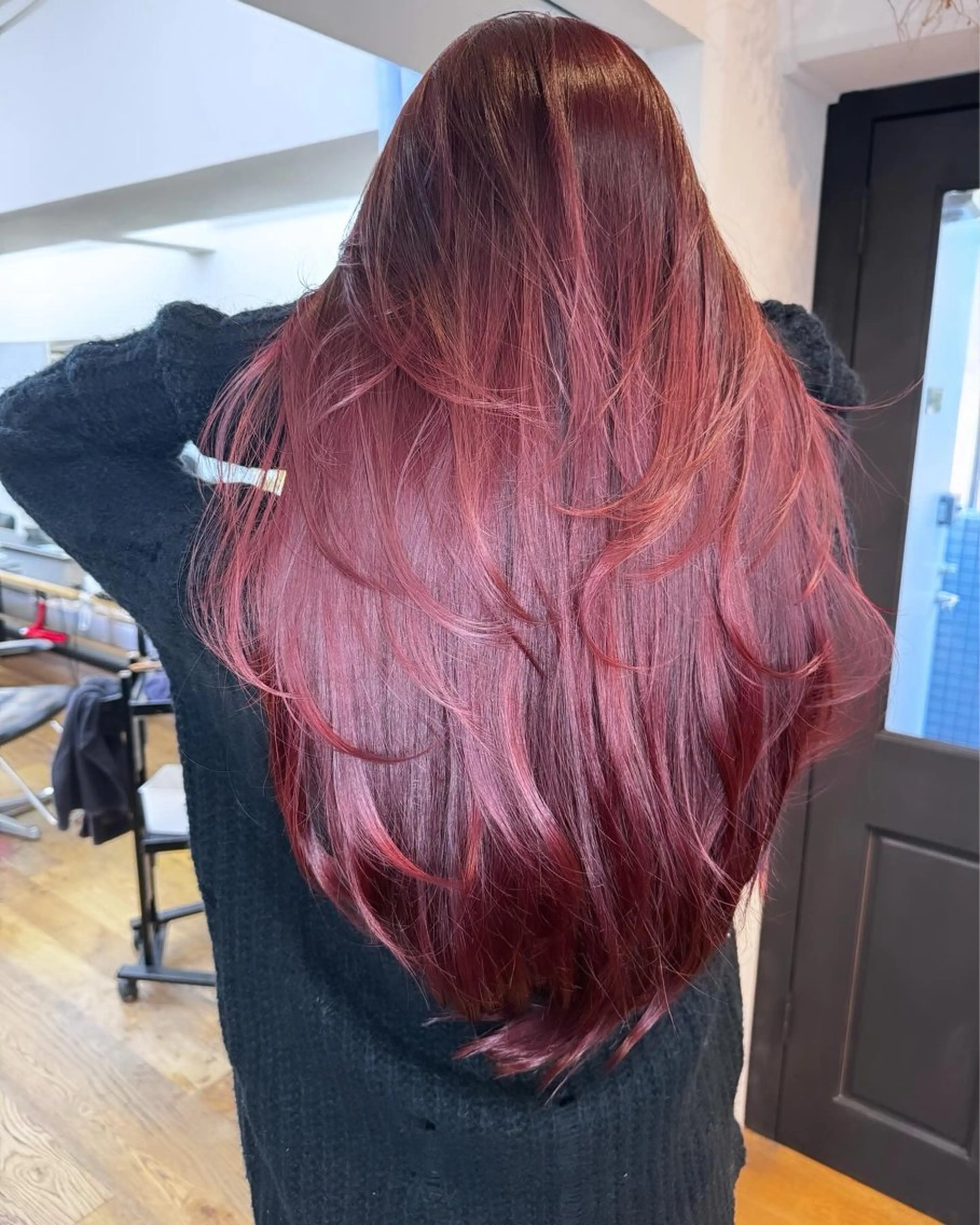 ロング 🇨🇳ワンホンヘア 下田鉄也のヘアスタイル