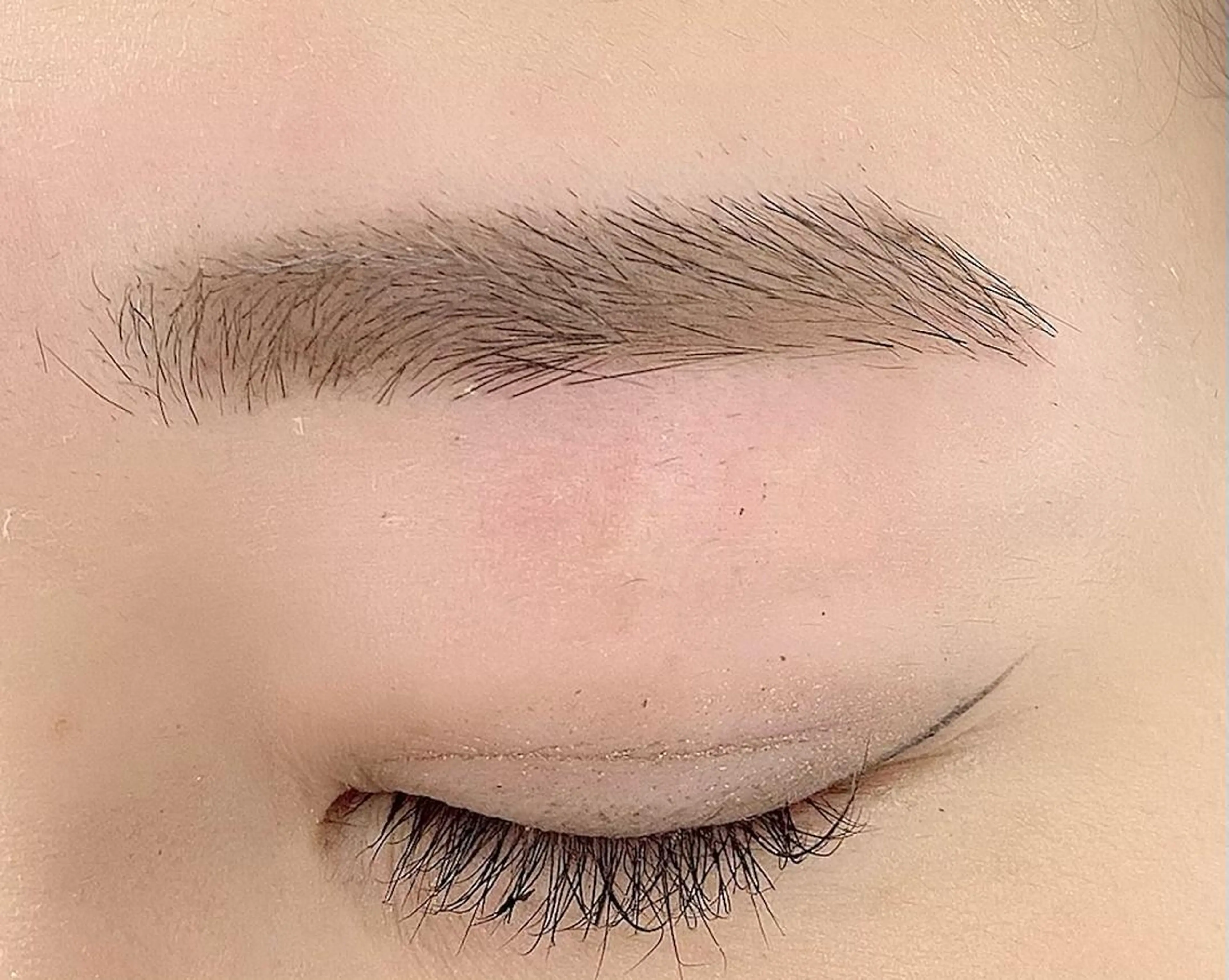 Crystal きしもとのマツエク・マツパデザイン