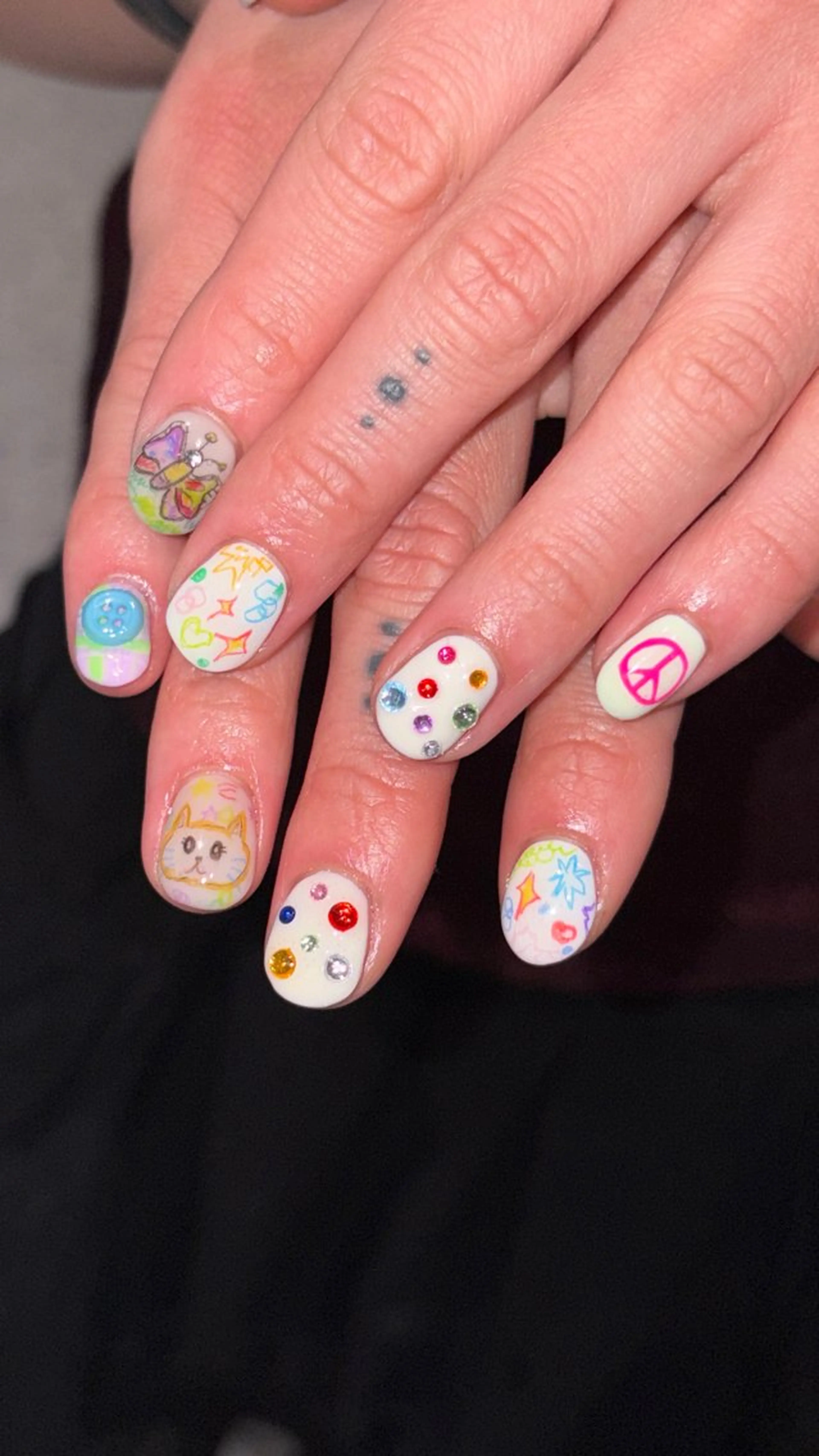 ネイル 👽個性派ネイル🎀 komachiのマツエク・マツパデザイン