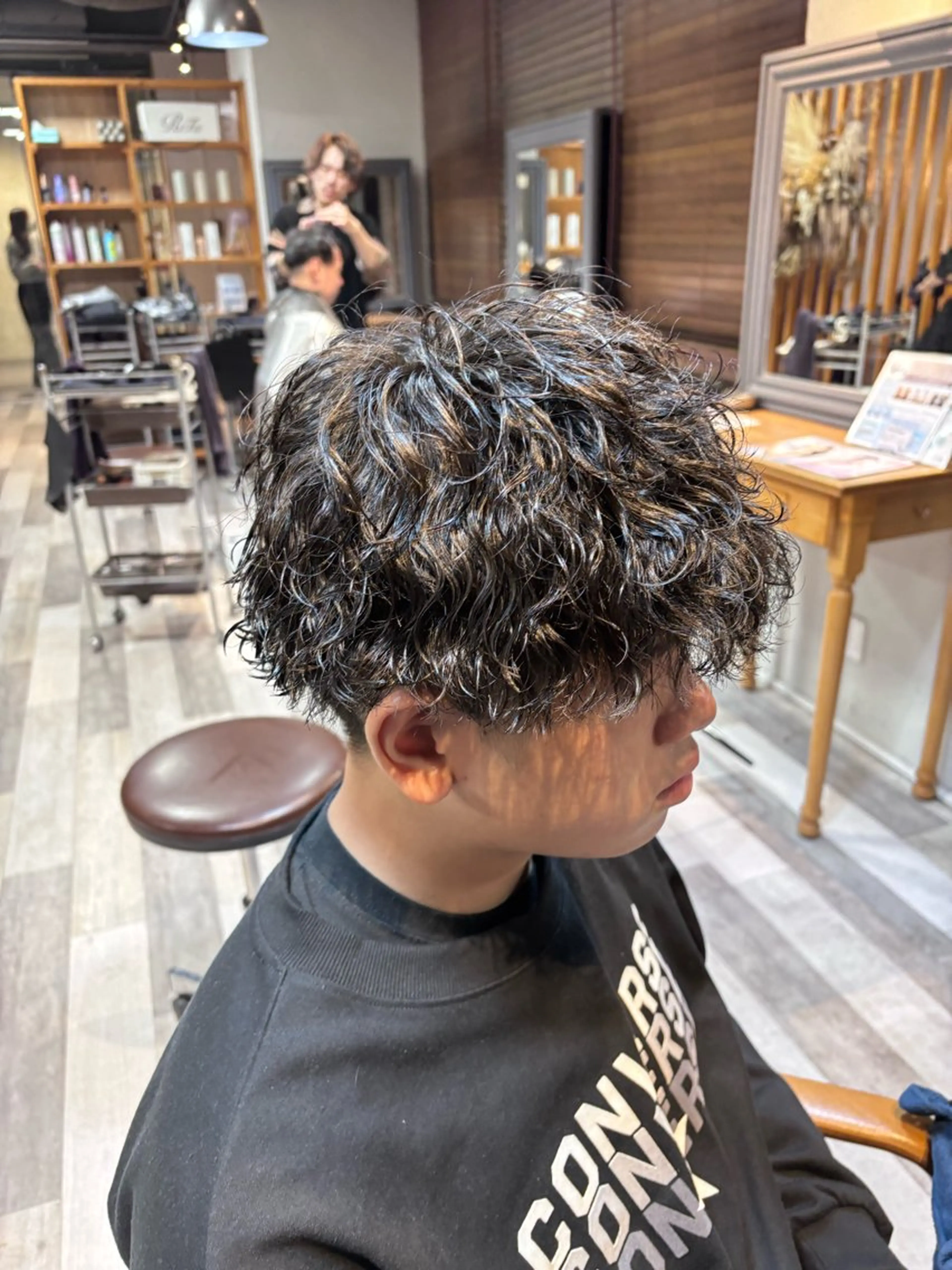 パーマ カット パーマ 岡本樹一 🍁のヘアスタイル