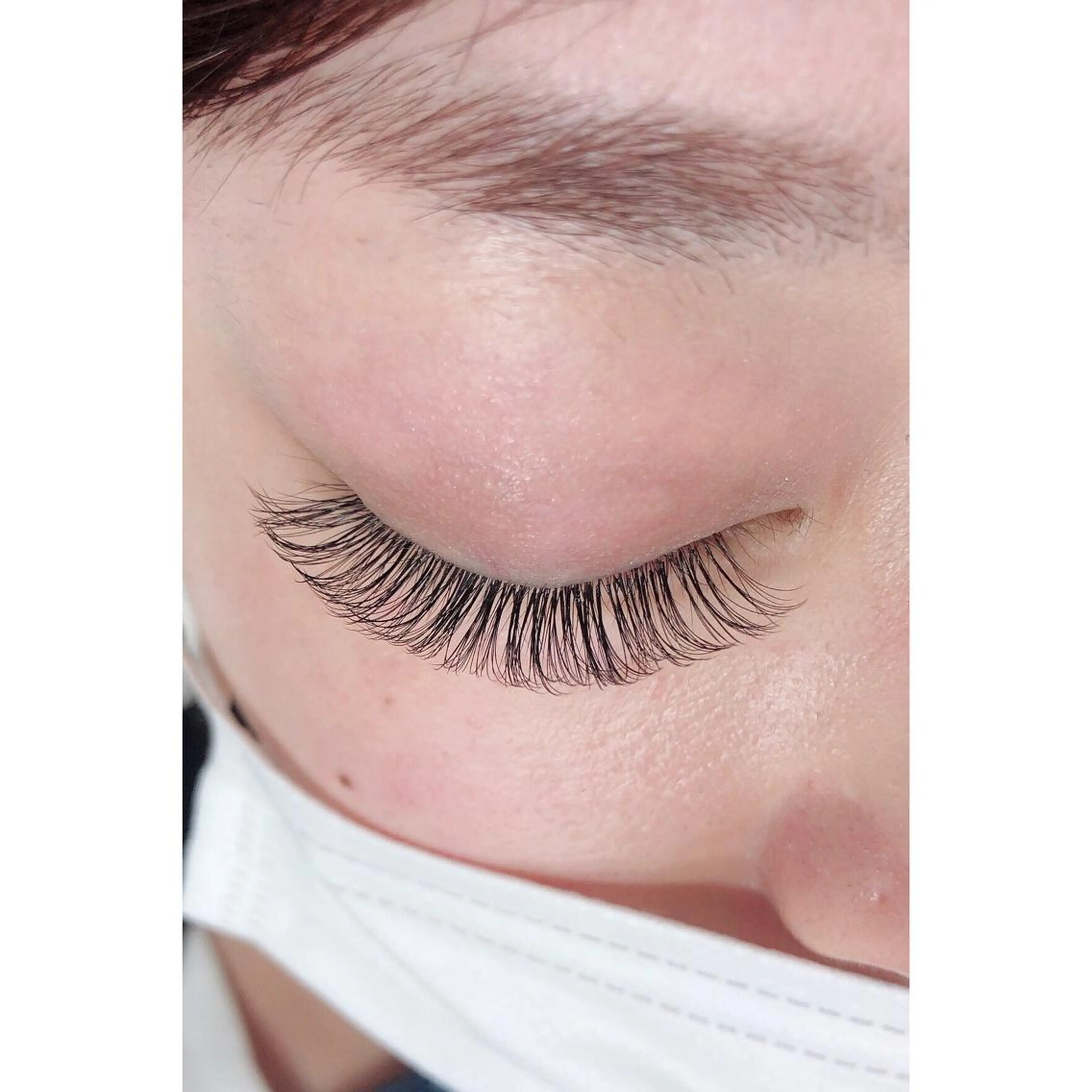 マツエク・マツパ ボリュームラッシュ R BEAUTY MARINAのマツエク・マツパデザイン