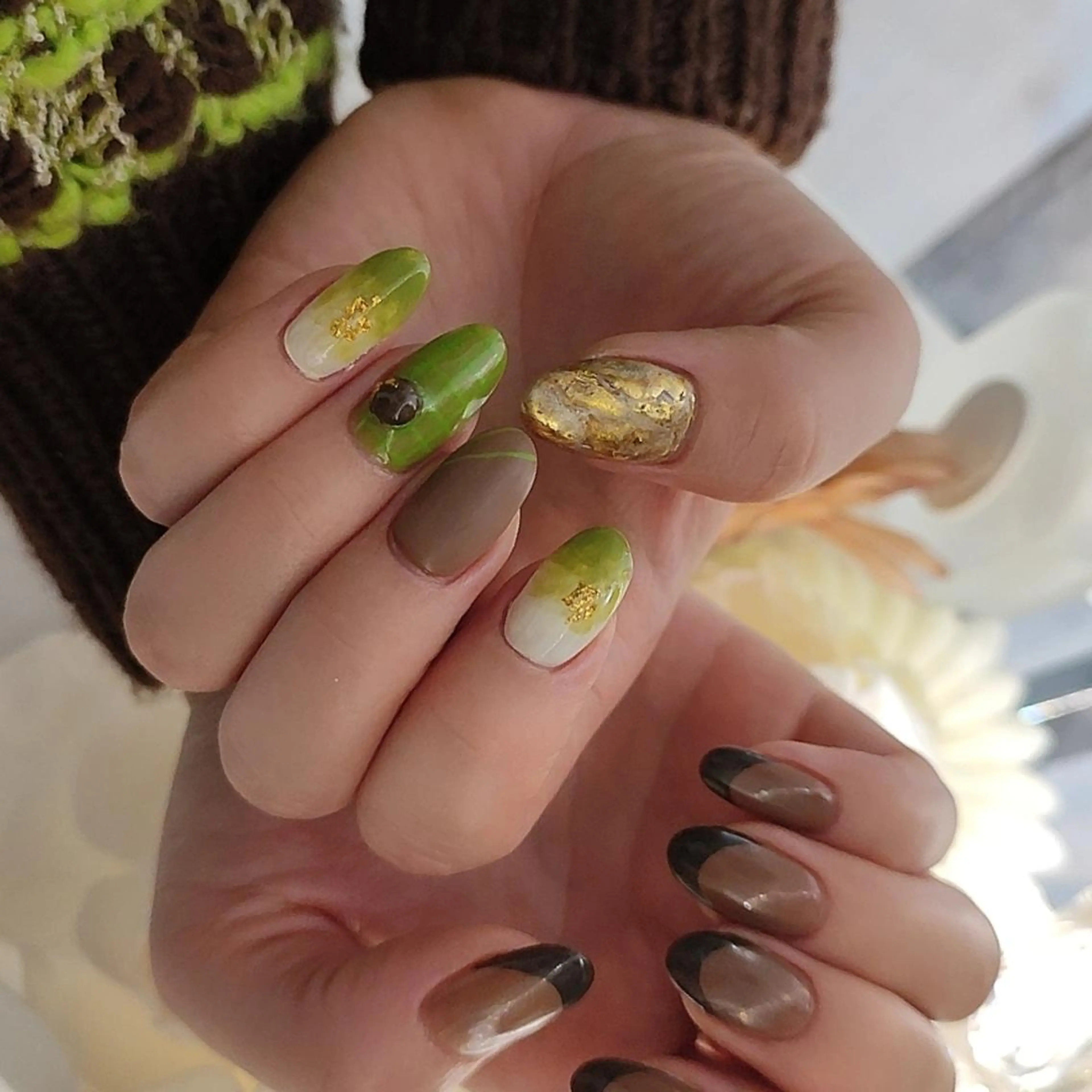 ネイル ハンドネイル RUNWAY 　　の眉毛・アイブロウイメージ