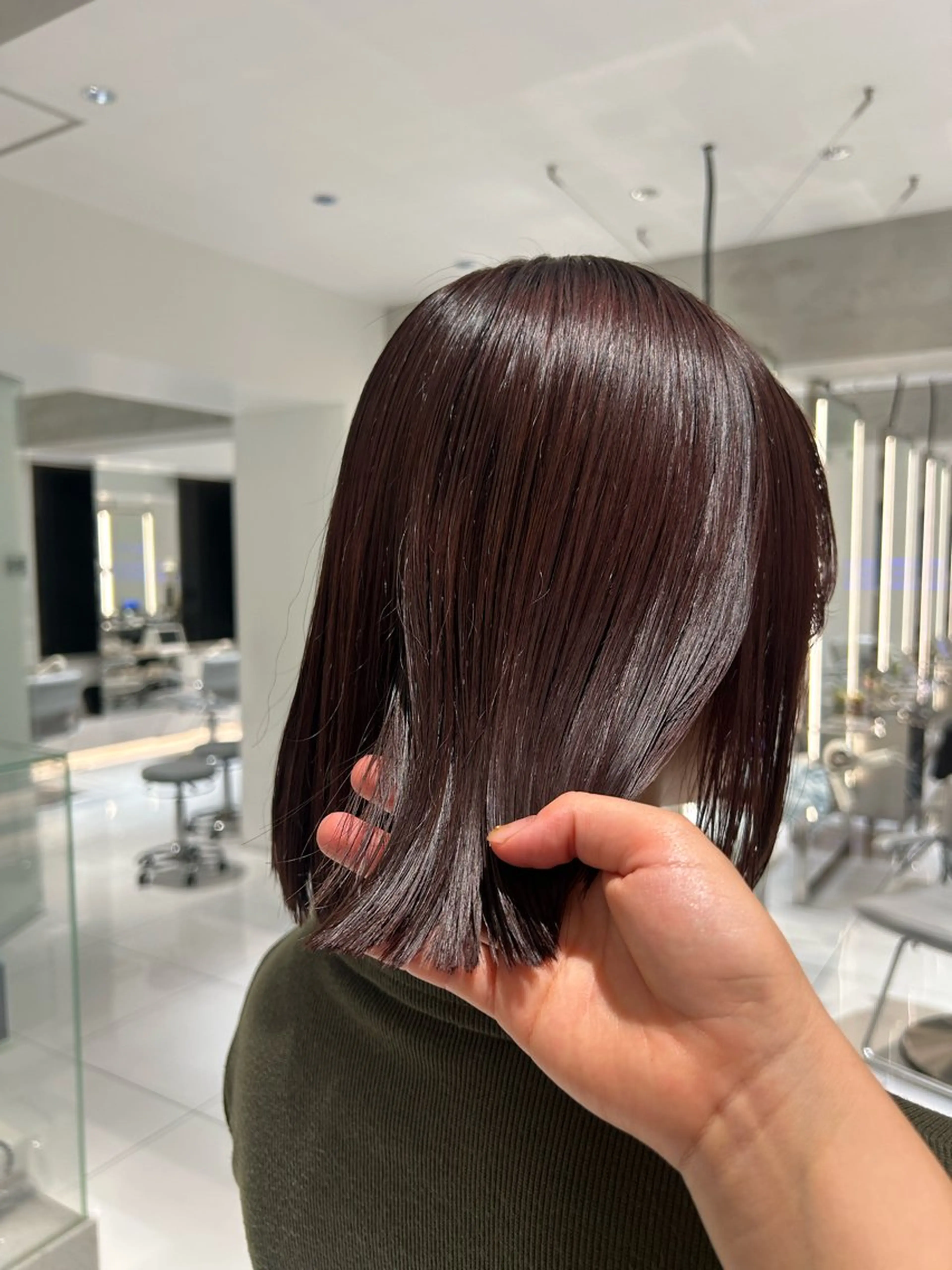 ミディアム カラー カット ヘアカラー MIKA/ボブ/ レイヤー/メンズのヘアスタイル