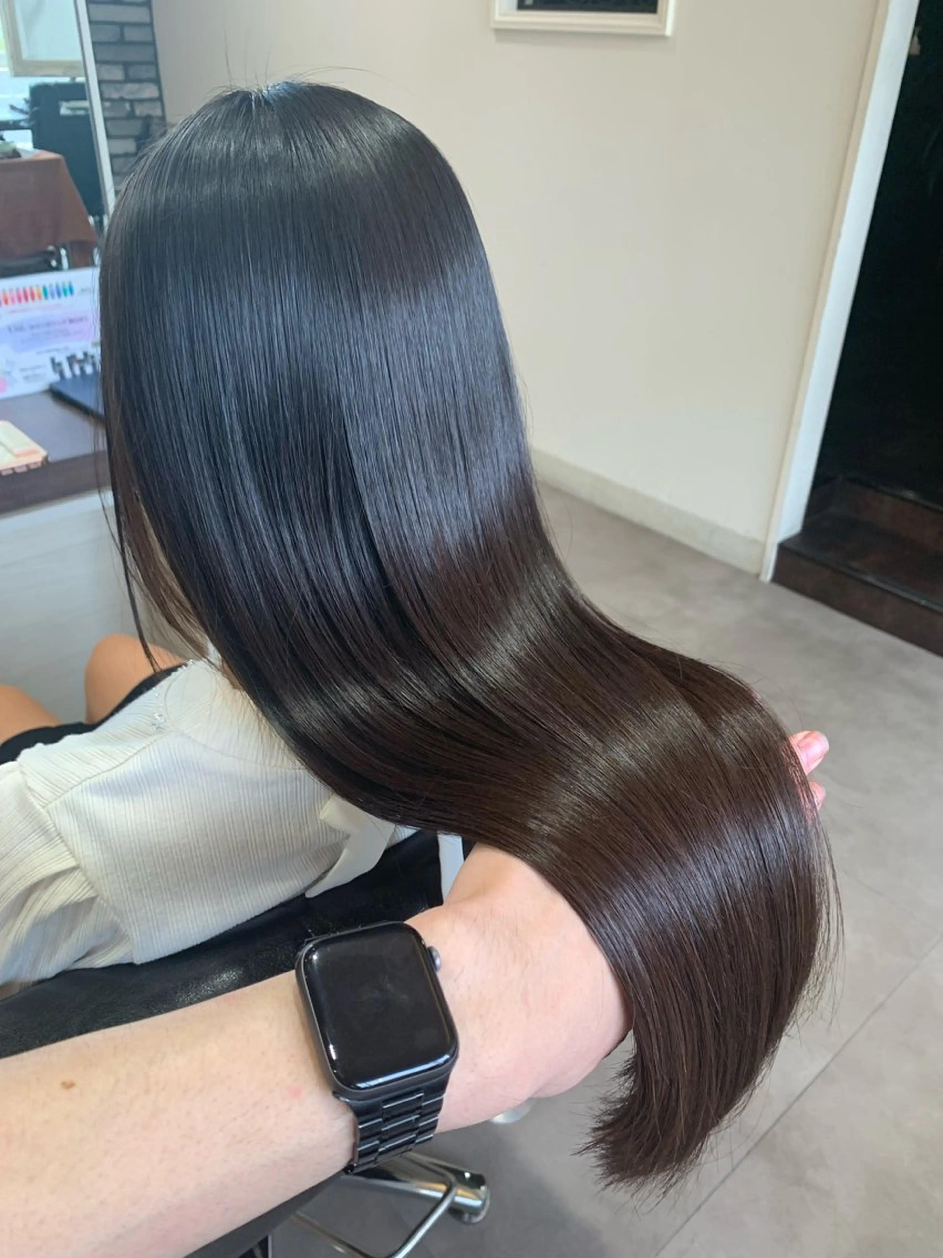 ロング カット 縮毛矯正 トリートメント Uni.所属・地毛風ストレート/ 髪質改善/榎本流行のヘアスタイル