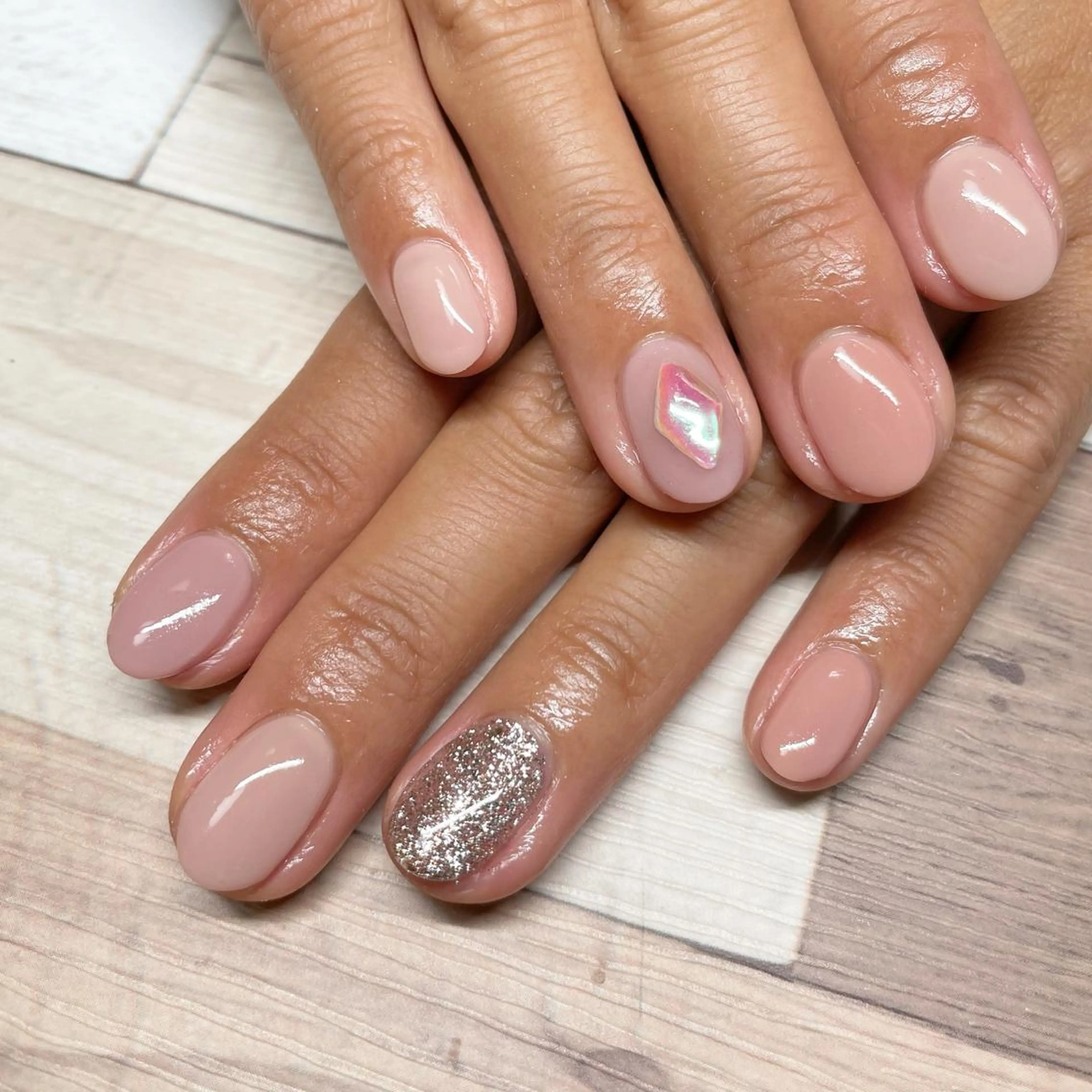 ネイル オフィスネイル ワンカラーネイル ピンク ピンクベージュ Nail Blue512所属・Nailist MINORIのネイルデザイン