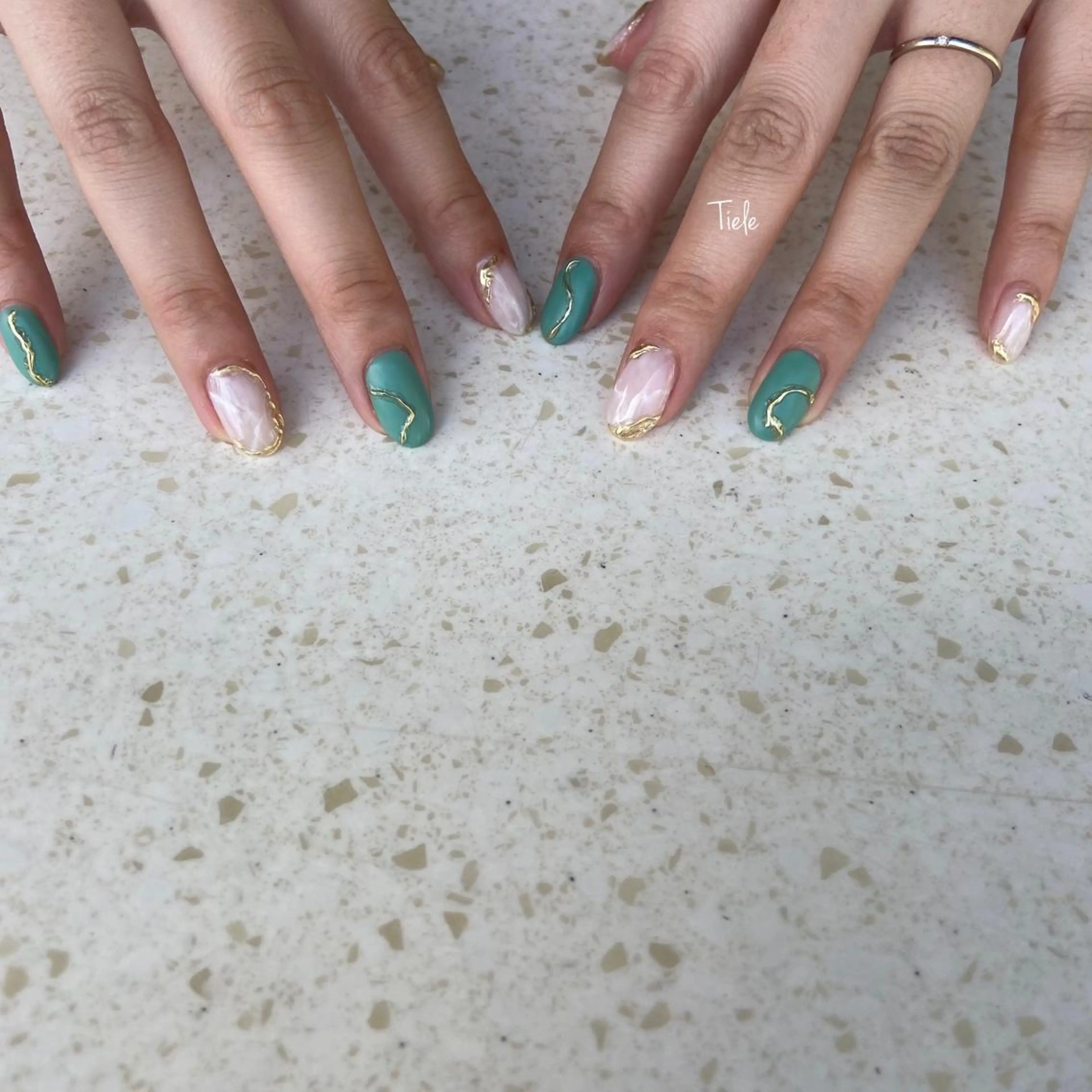 ネイル ハンドネイル tiele nailのネイルデザイン