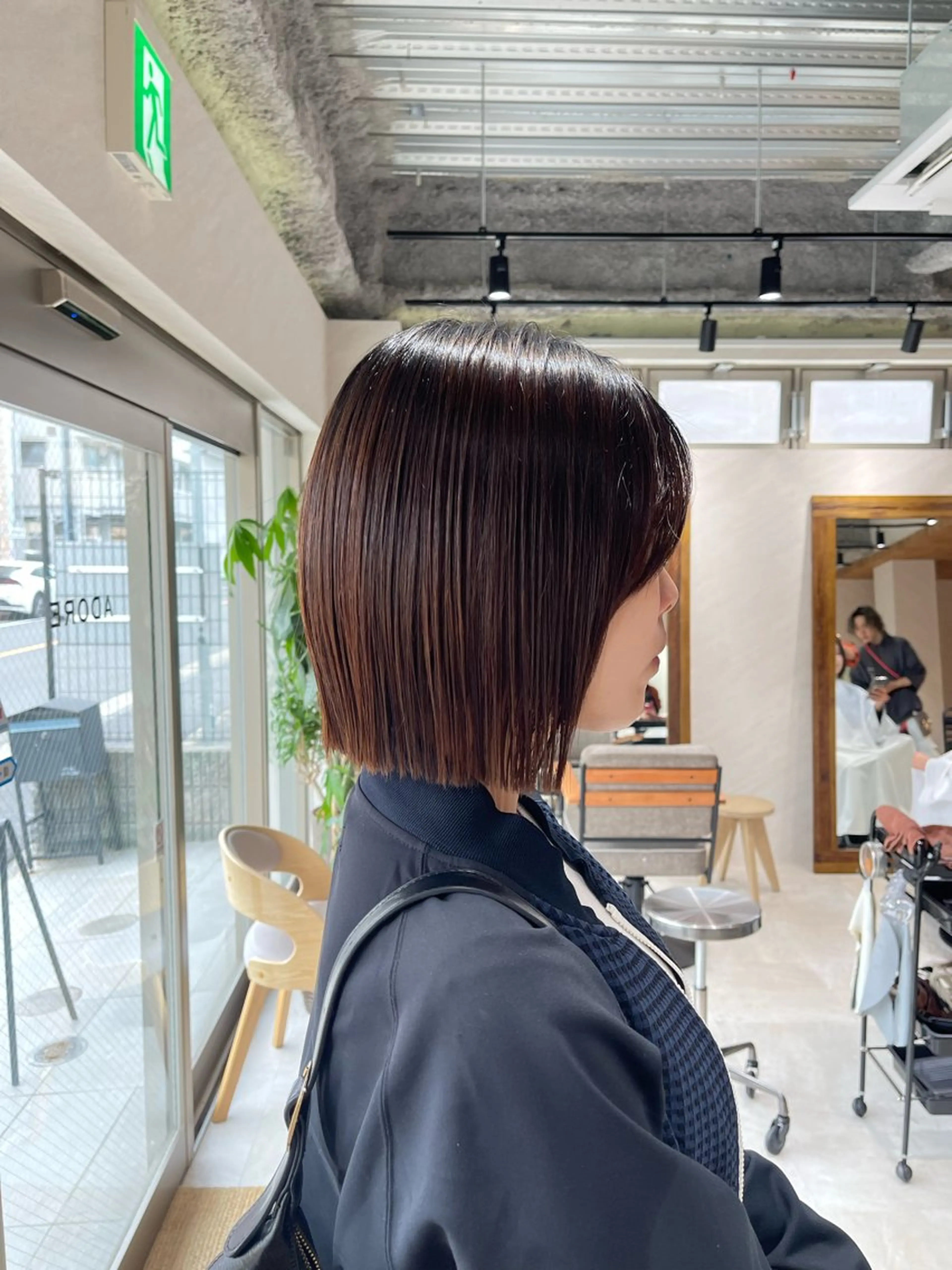 ショート カラー 切りっぱなしボブ ボブ カット ヘアカラー トリートメント 🩵ボブ/レイヤー /髪質改善🩵のヘアスタイル