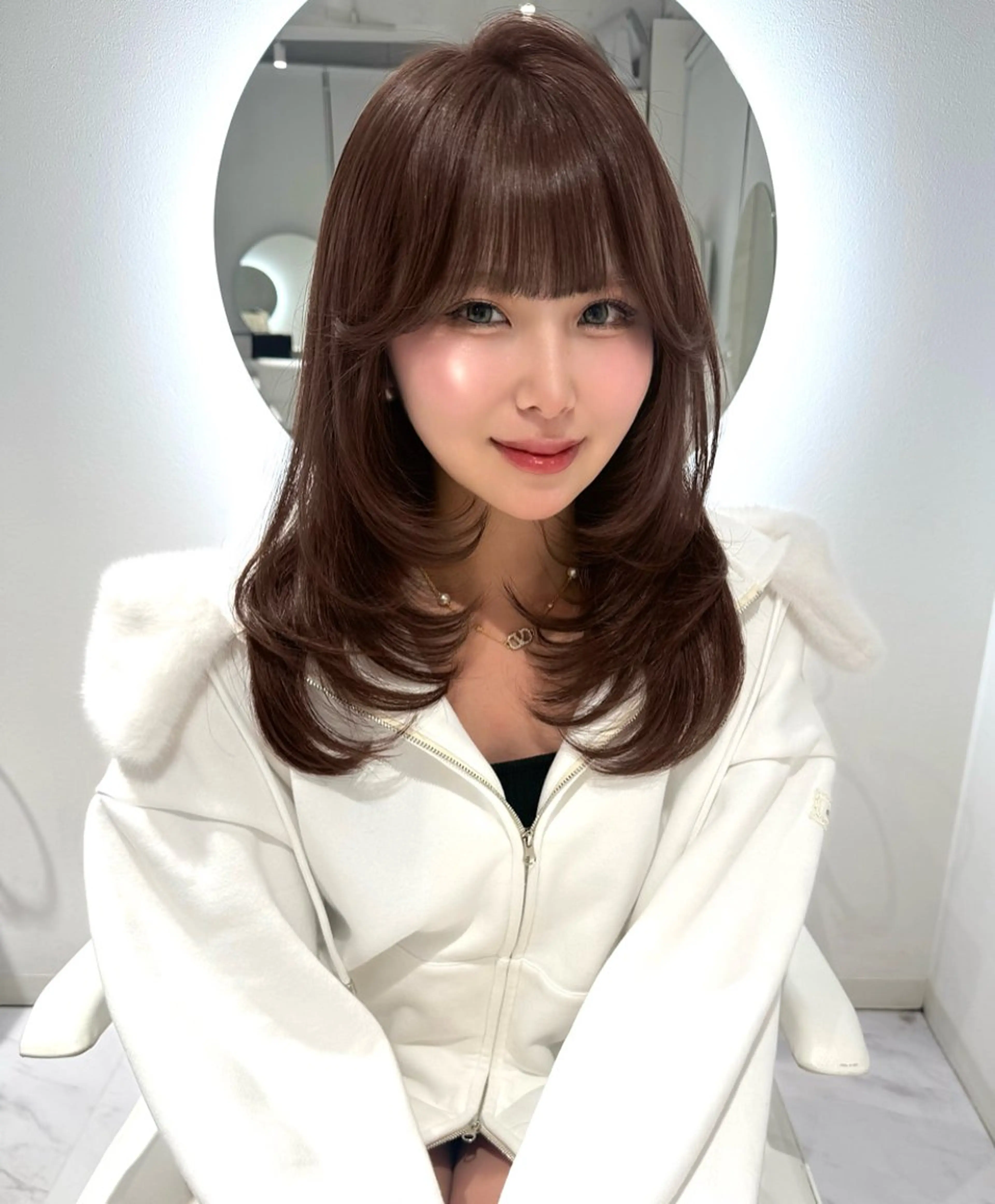ミディアム カラー ブラウンカラー ケアカラー 韓国風ヘア レイヤーカット 小顔カット レイヤーカット🫧 🎀Tomoka🎀のヘアスタイル
