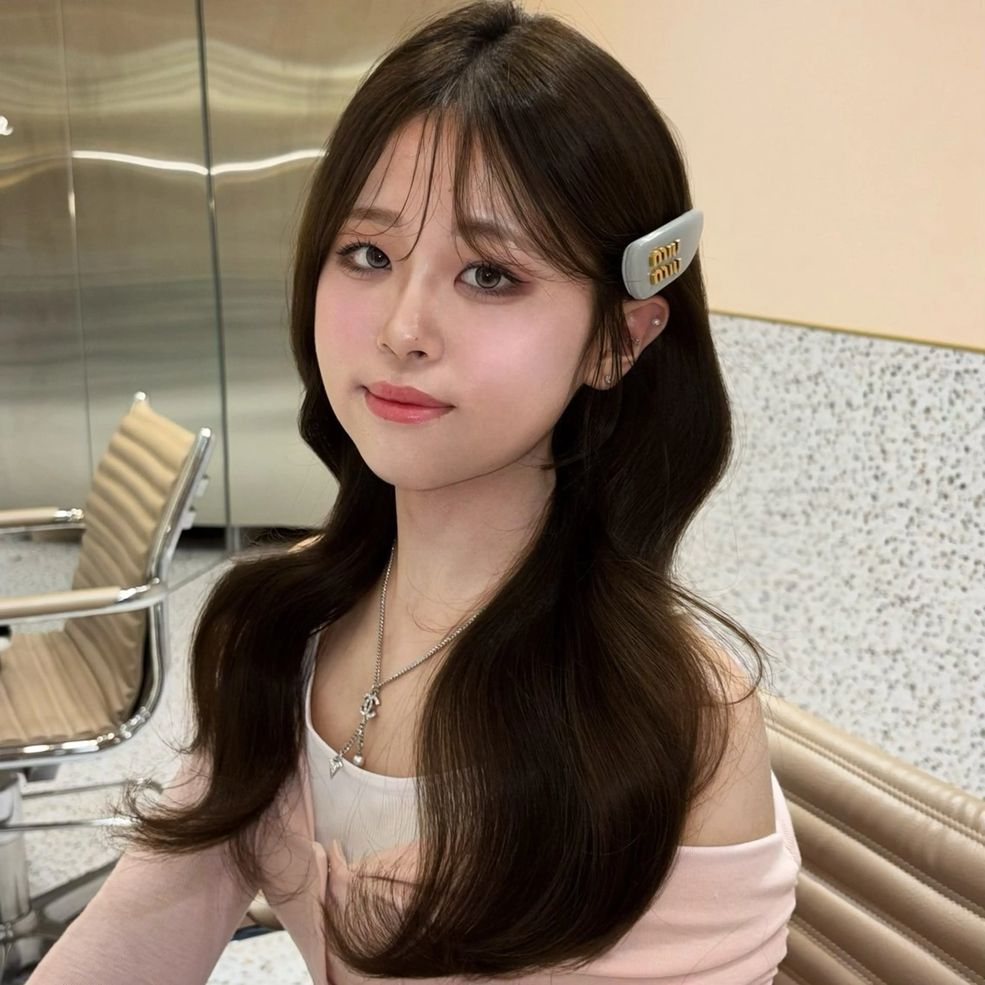 ロング カラー ヘアアレンジ 透明感カラー 韓国風ヘア レイヤーカット ワンホンヘア ヘアカラー トリートメント 韓国/ワンホン/新宿 /Rumiのヘアスタイル