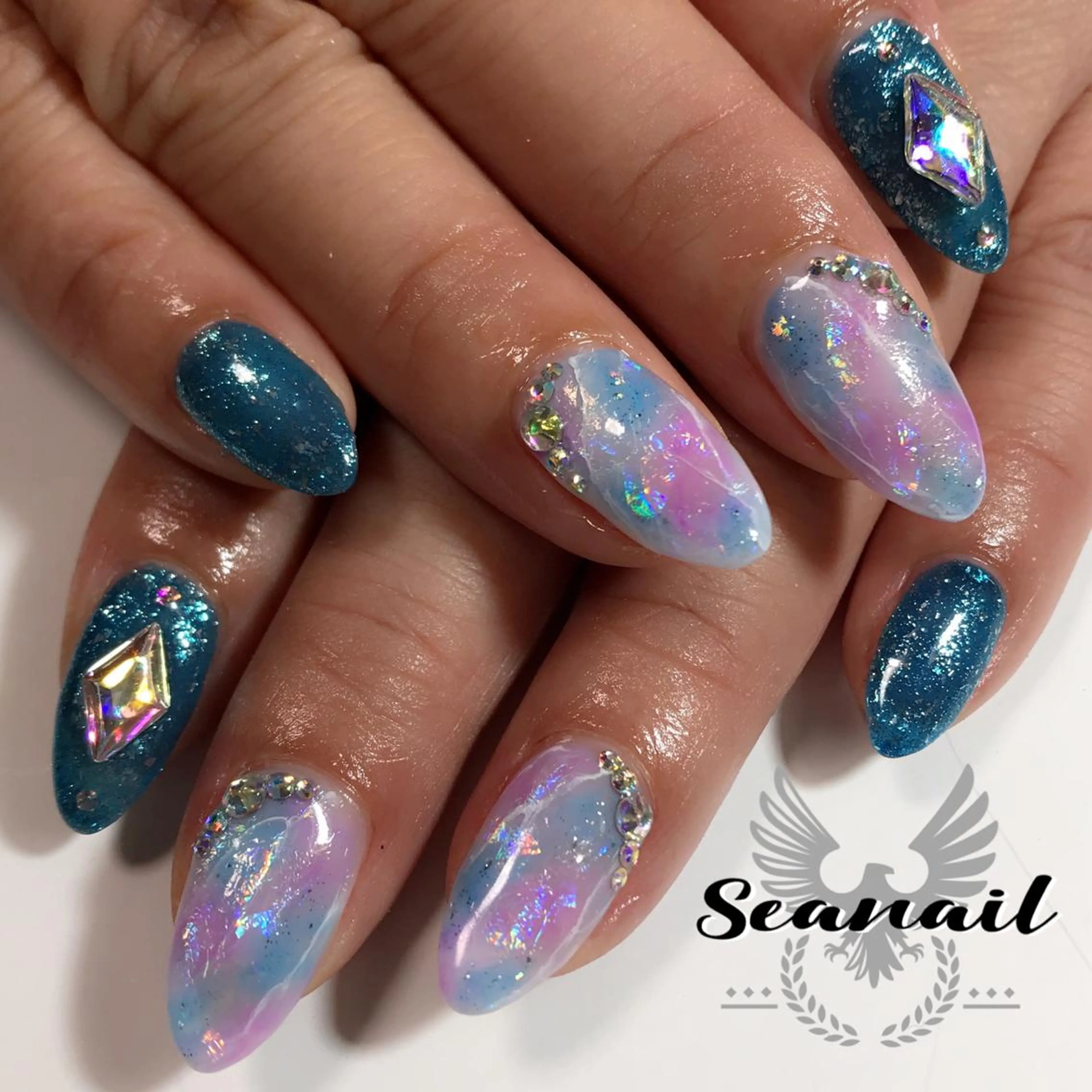 ネイル 小尾 栞のネイルデザイン