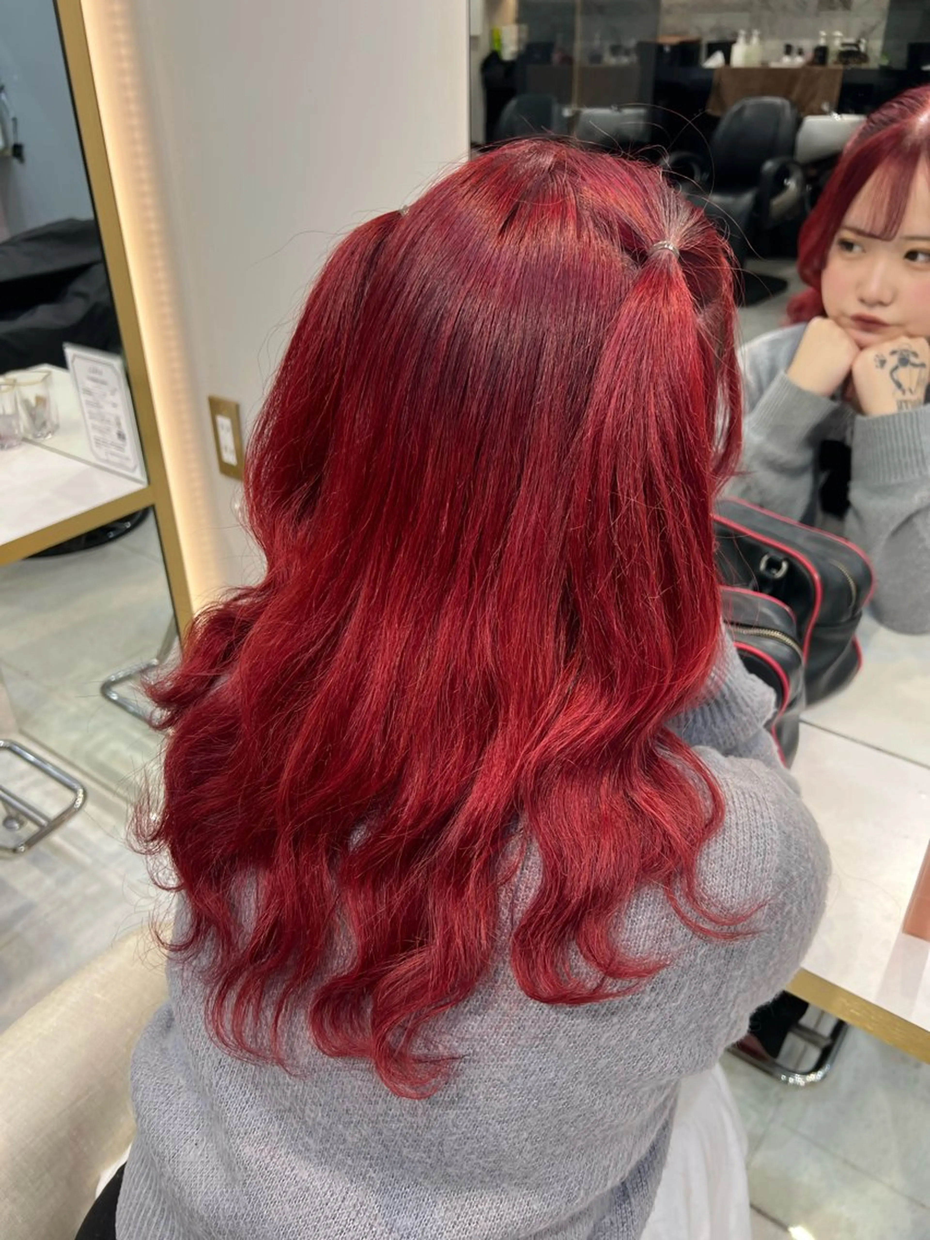 セミロング カラー シールエクステ ベージュカラー ブリーチ ケアブリーチ 透明感カラー ヘアカラー トリートメント ハイトーン/髪質改善 🦋KASUGA🖤のヘアスタイル