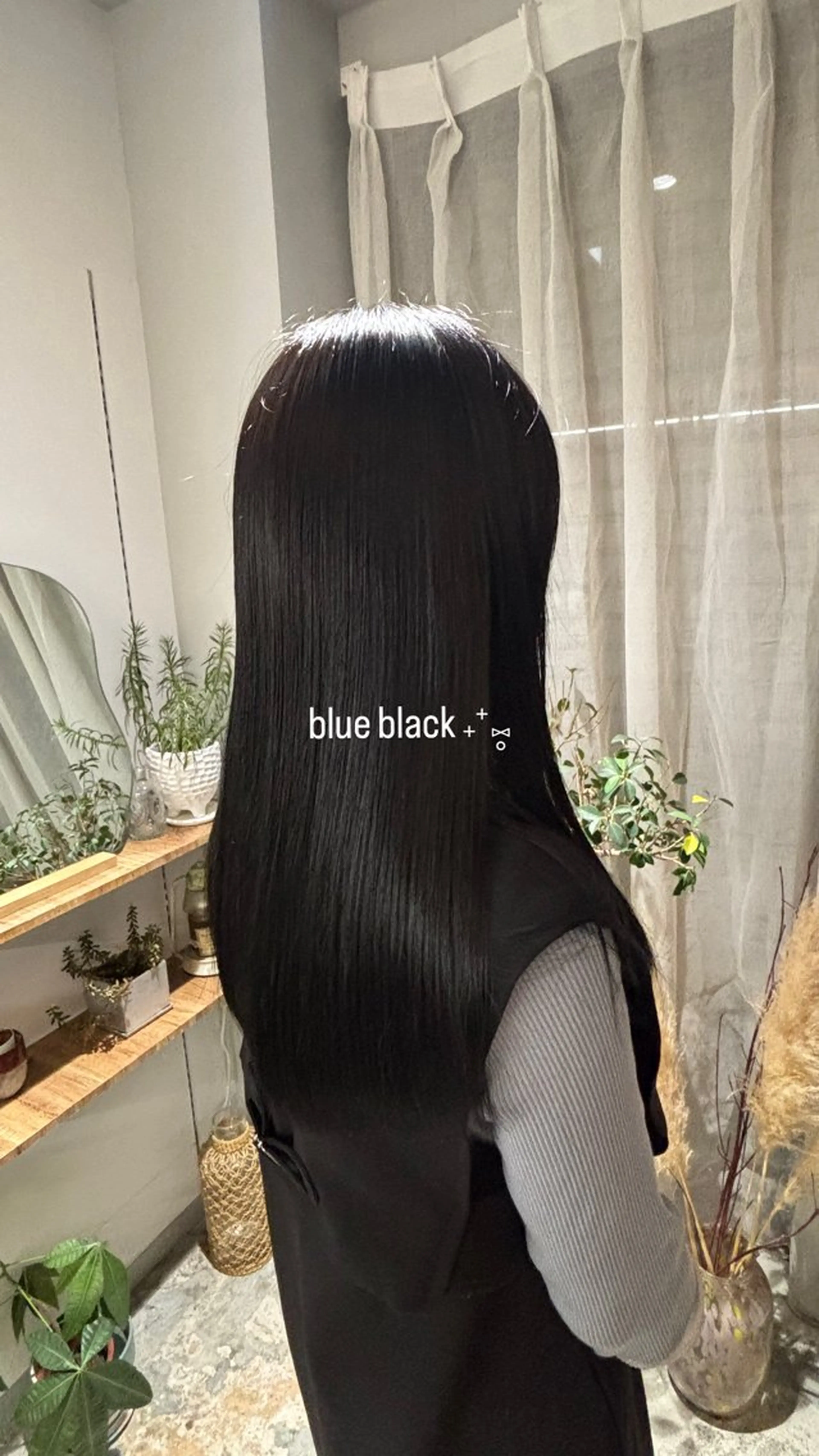 ロング カラー 透明感カラー ヘアカラー cipre 萌乃のヘアスタイル