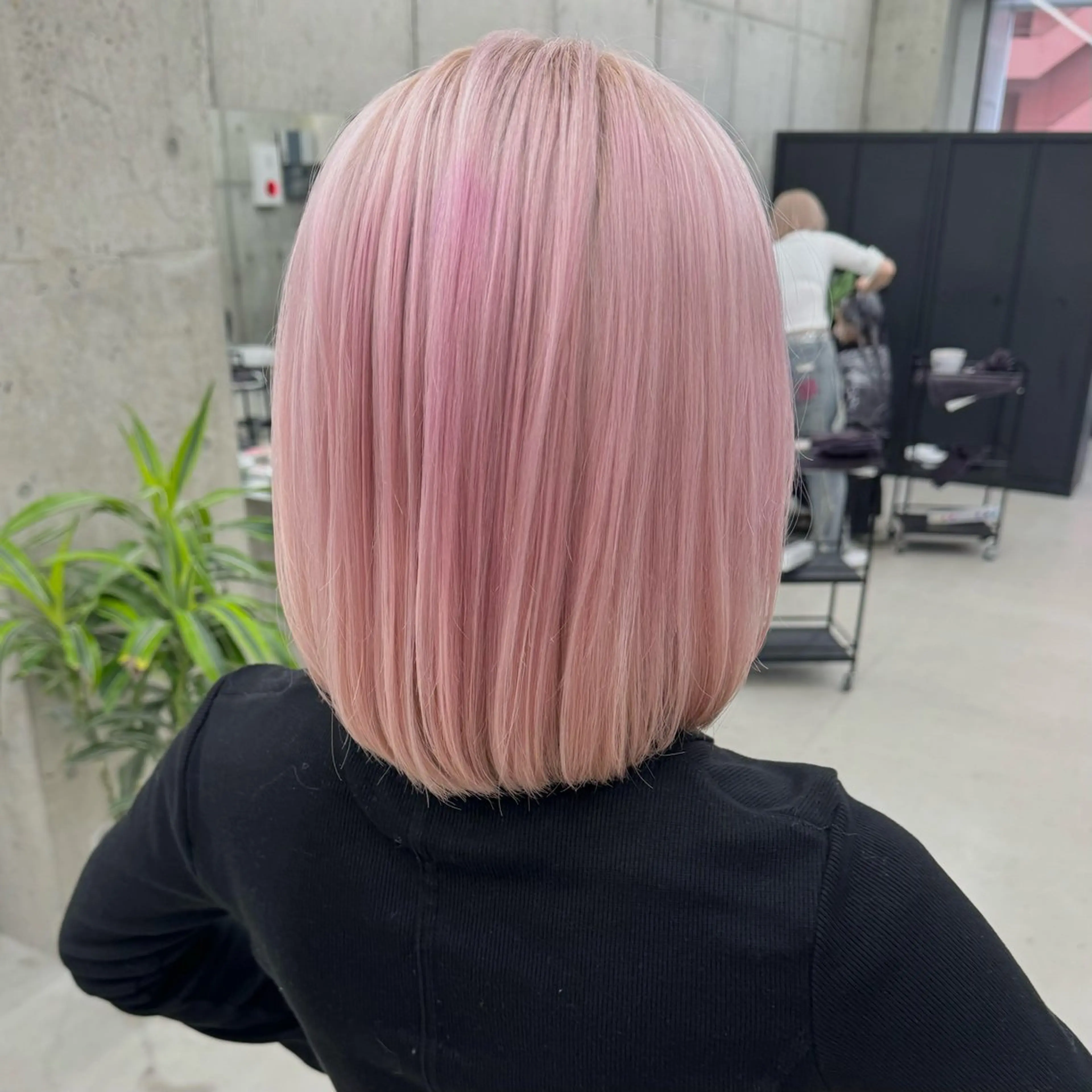 ミディアム ヘアカラー LINOET名古屋所属・齋藤 梨乃のヘアスタイル