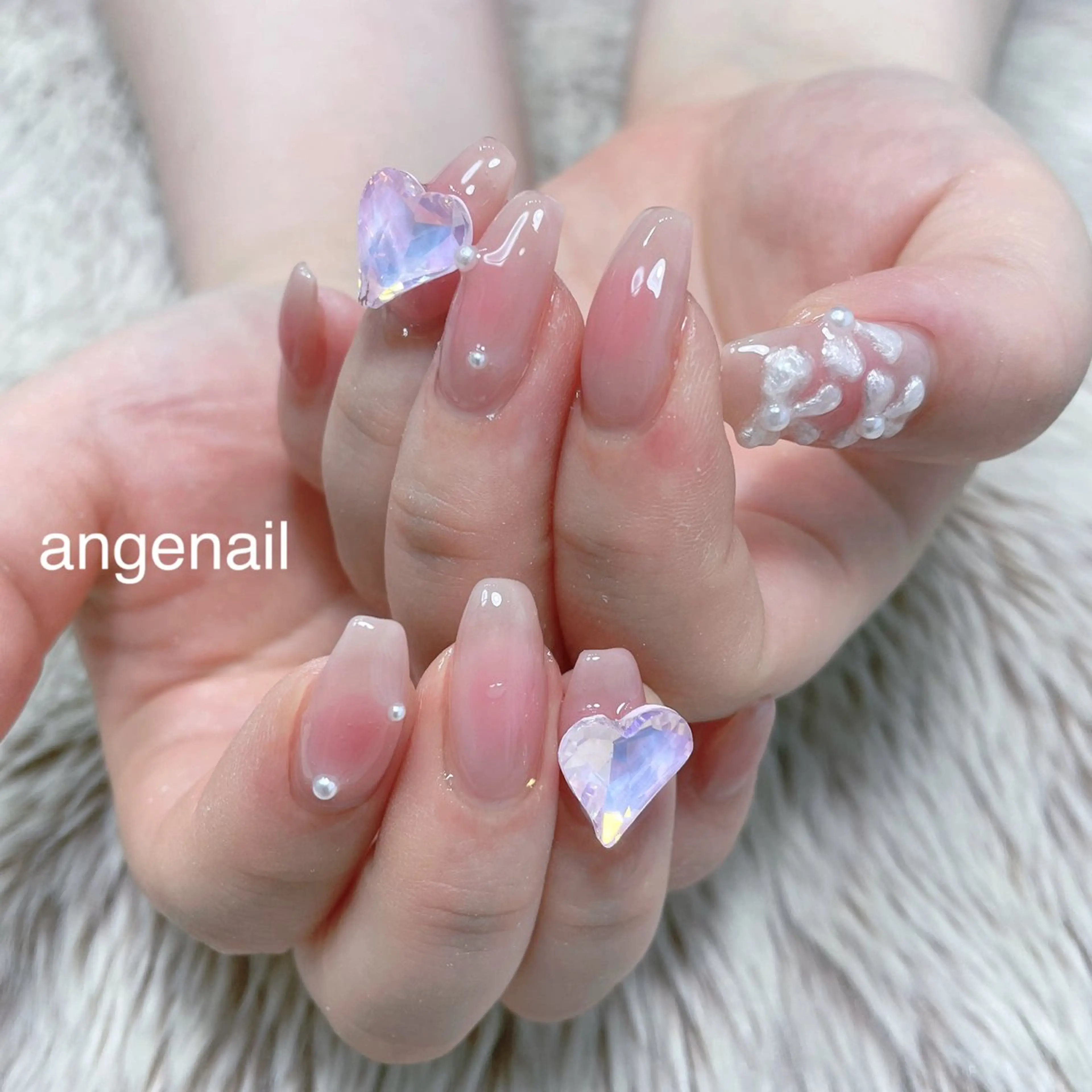 ネイル ハンドネイル オーナーネイリスト MAKIのネイルデザイン