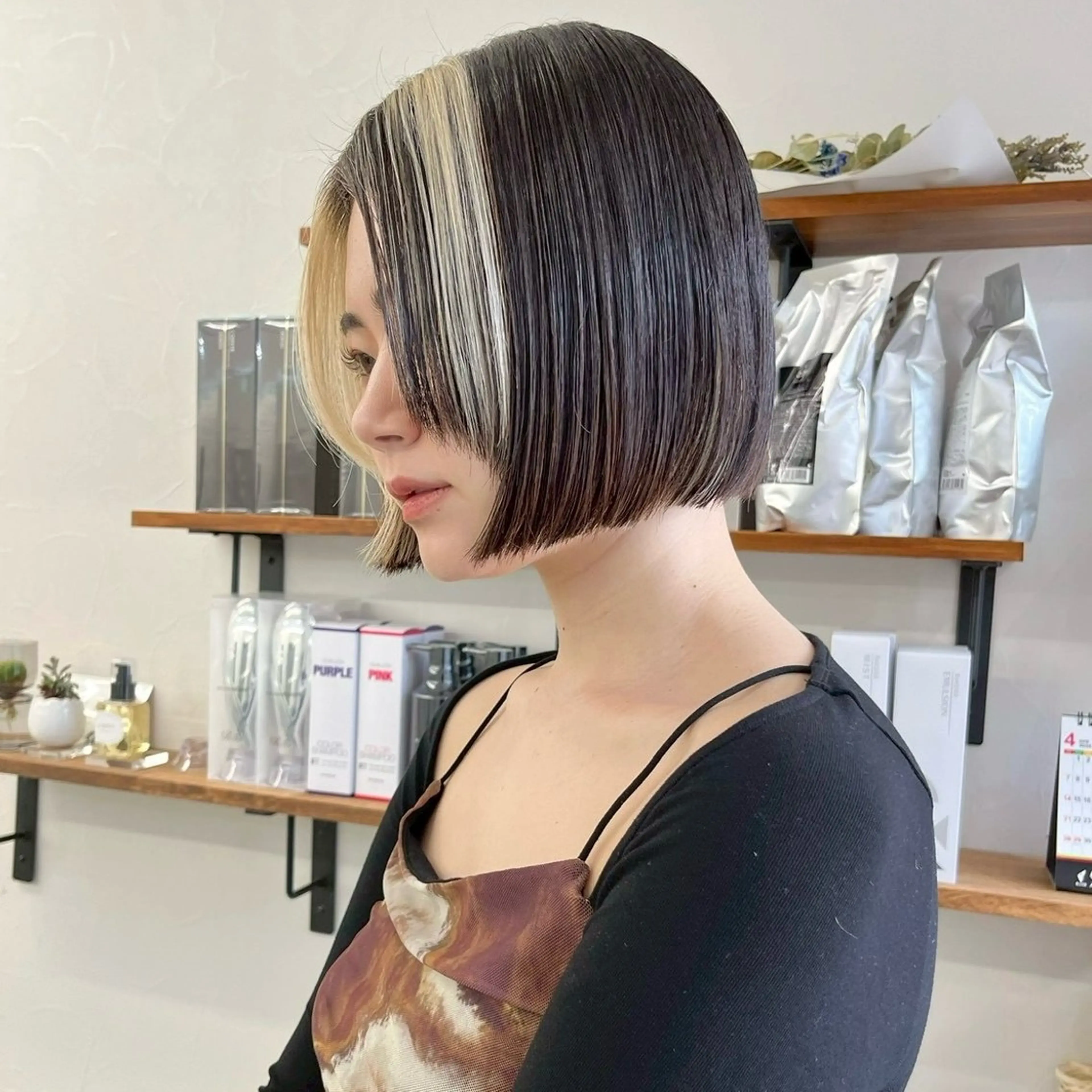 ショート カット 🌙透明感カラー ×カット リナ🌙のヘアスタイル