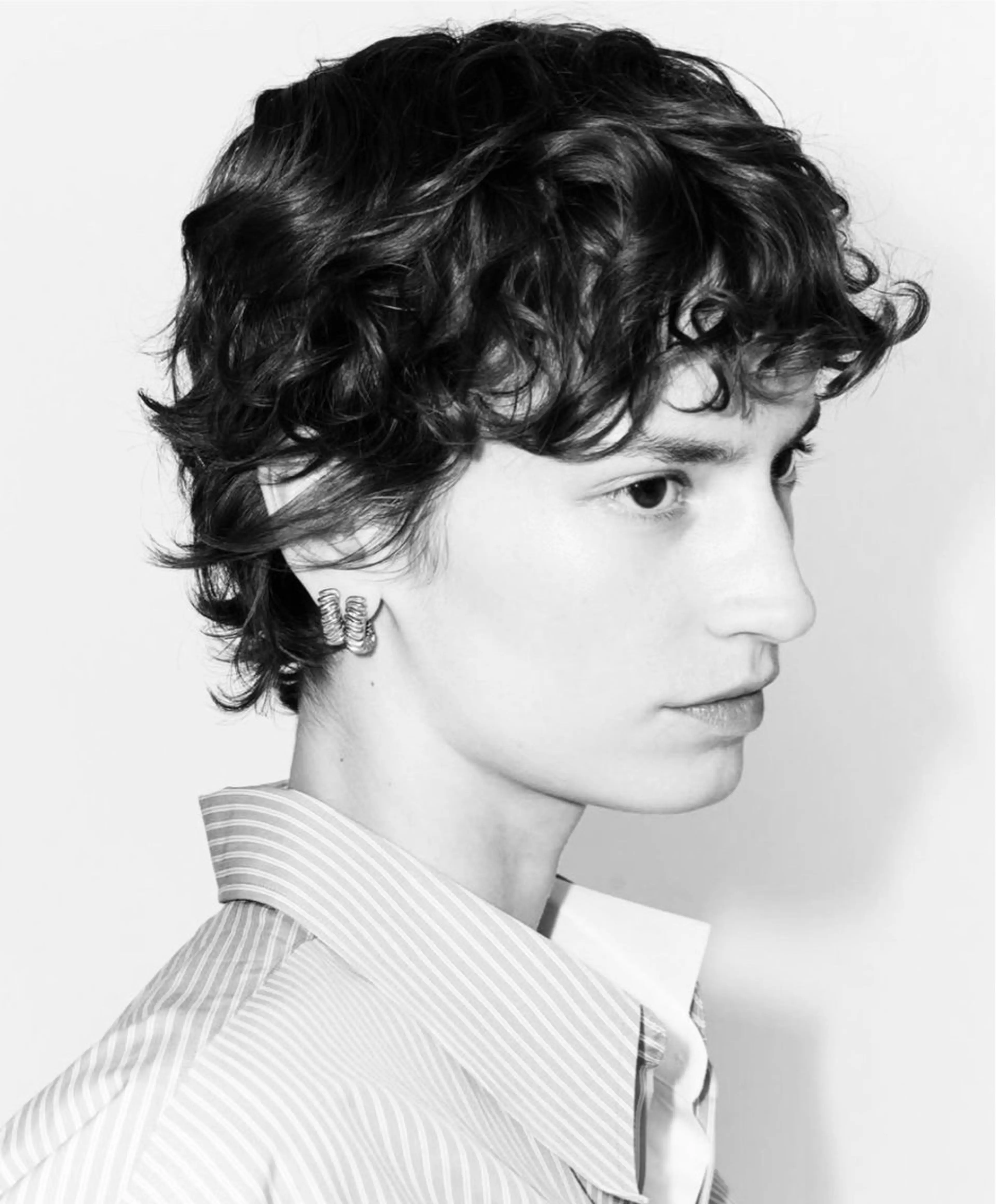 ショート THE DAY所属・AKI HASHIMOTOのヘアスタイル