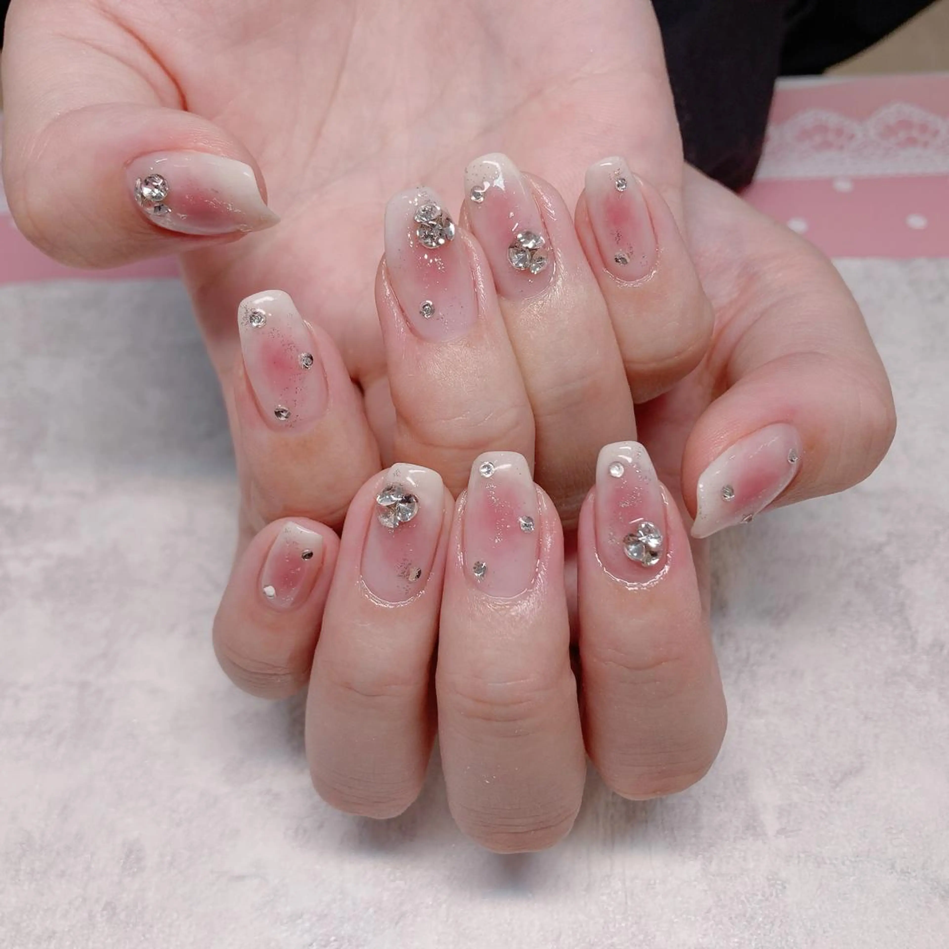 ネイル バニーアイズ　ネイル ニューオータニ博多店のネイルデザイン