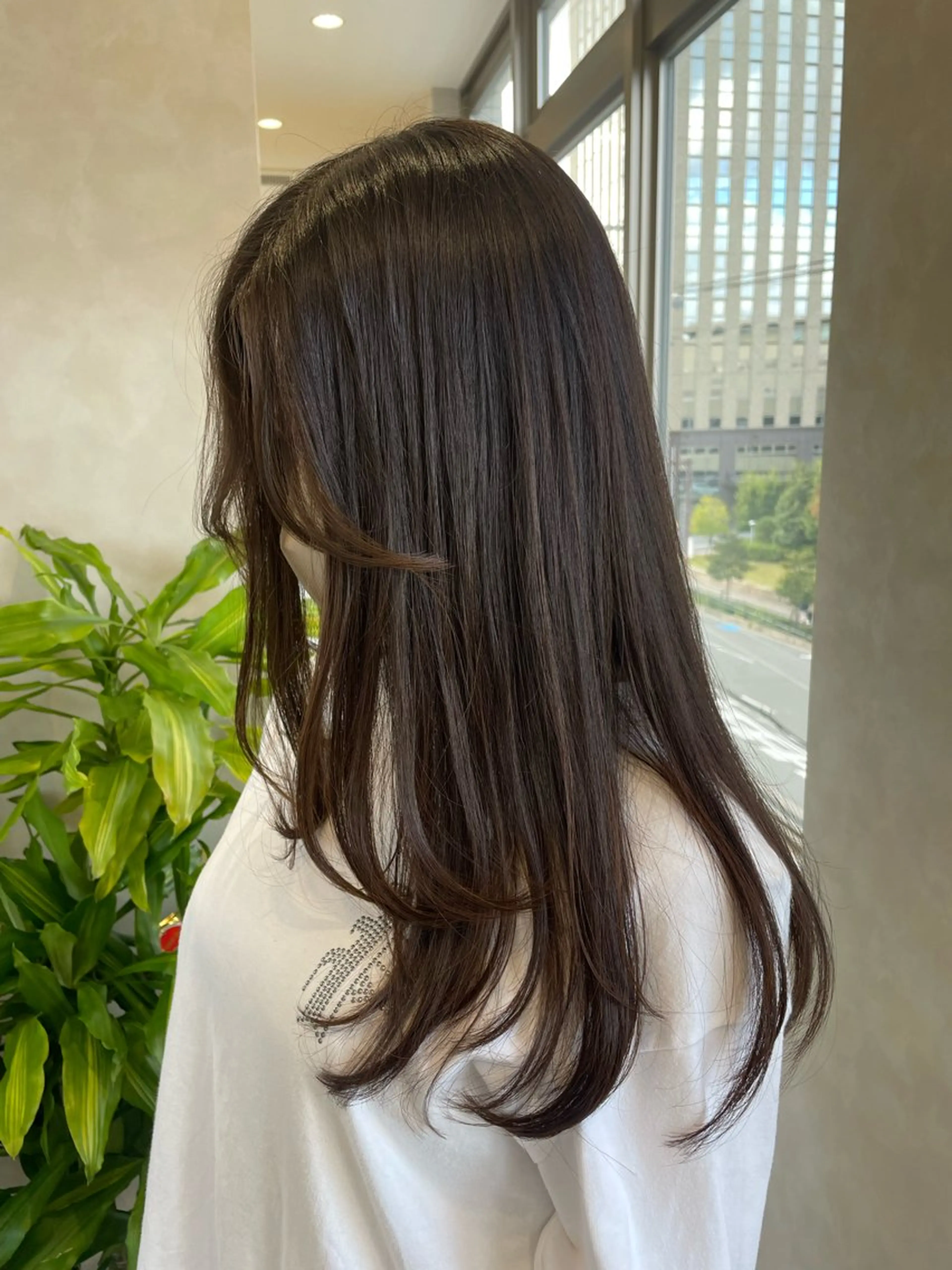 ロング レイヤーカット ヘアカラー 🌷Eleanor Aya🌷のヘアスタイル