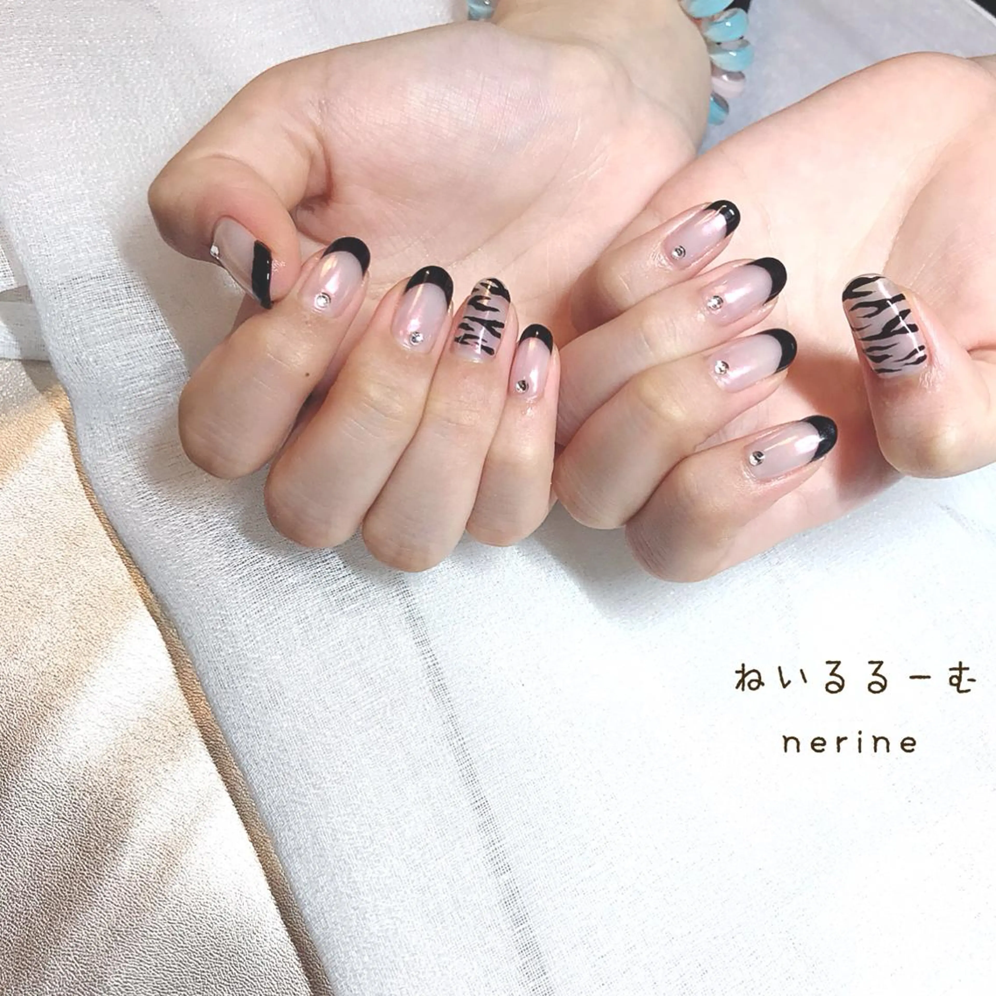 ネイル NAILST Naomiのネイルデザイン