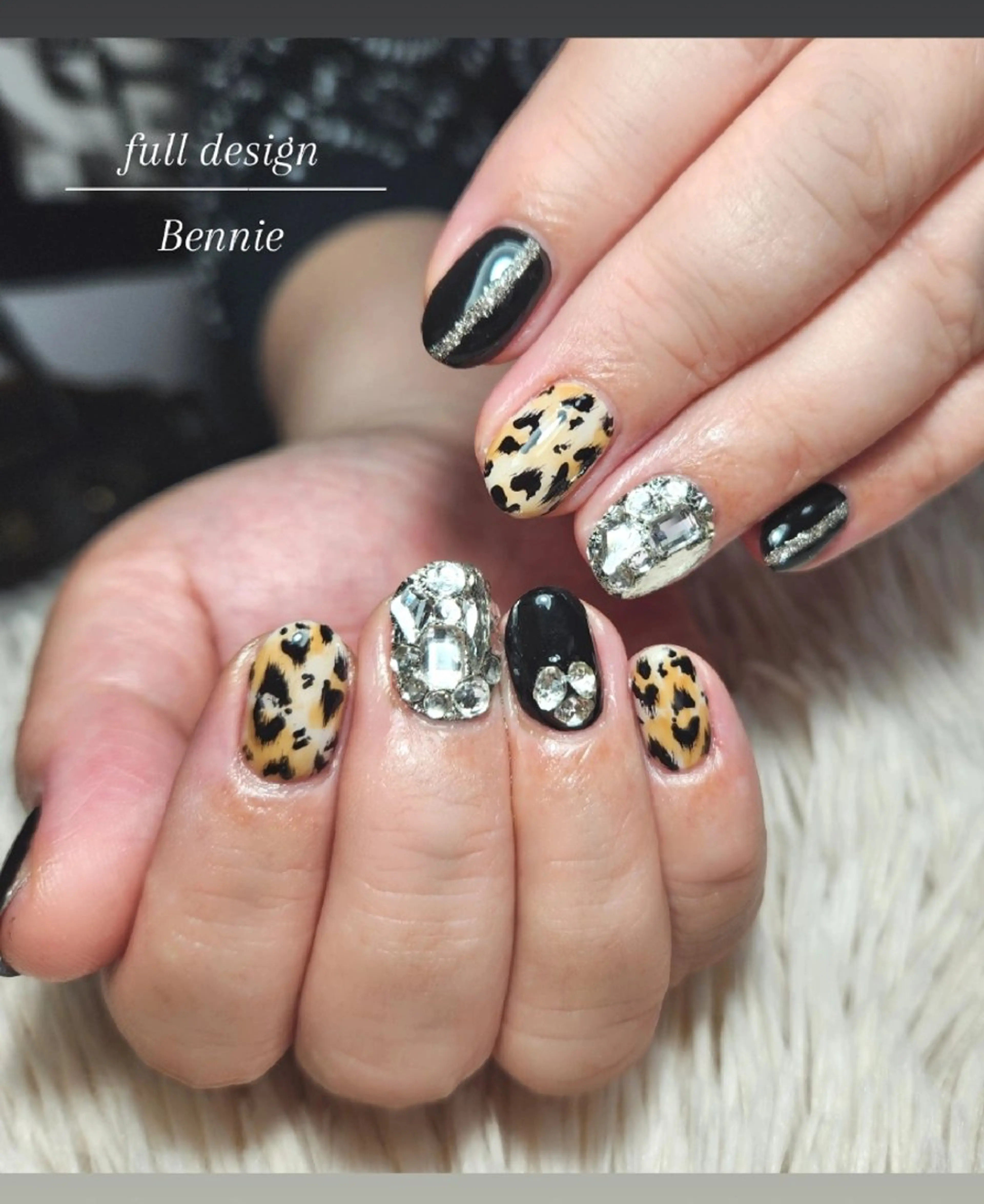 ネイル アニマル柄 ハンドネイル   BENNIEのネイルデザイン