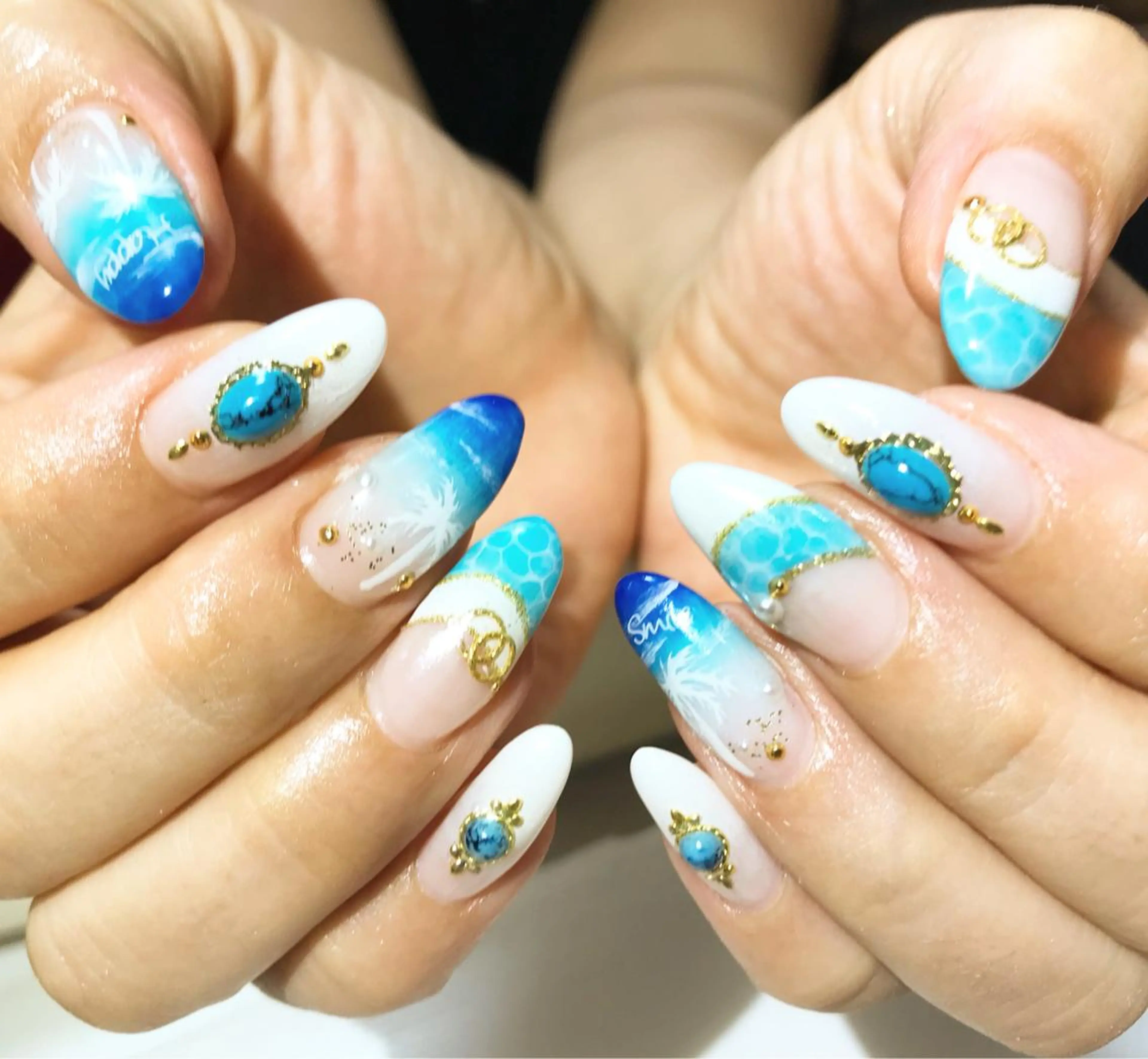 ネイル フットネイル シンプルネイル 春ネイル 夏ネイル ホワイト ネイル フフラ所属・nail fufla ♡yamane♡のネイルデザイン