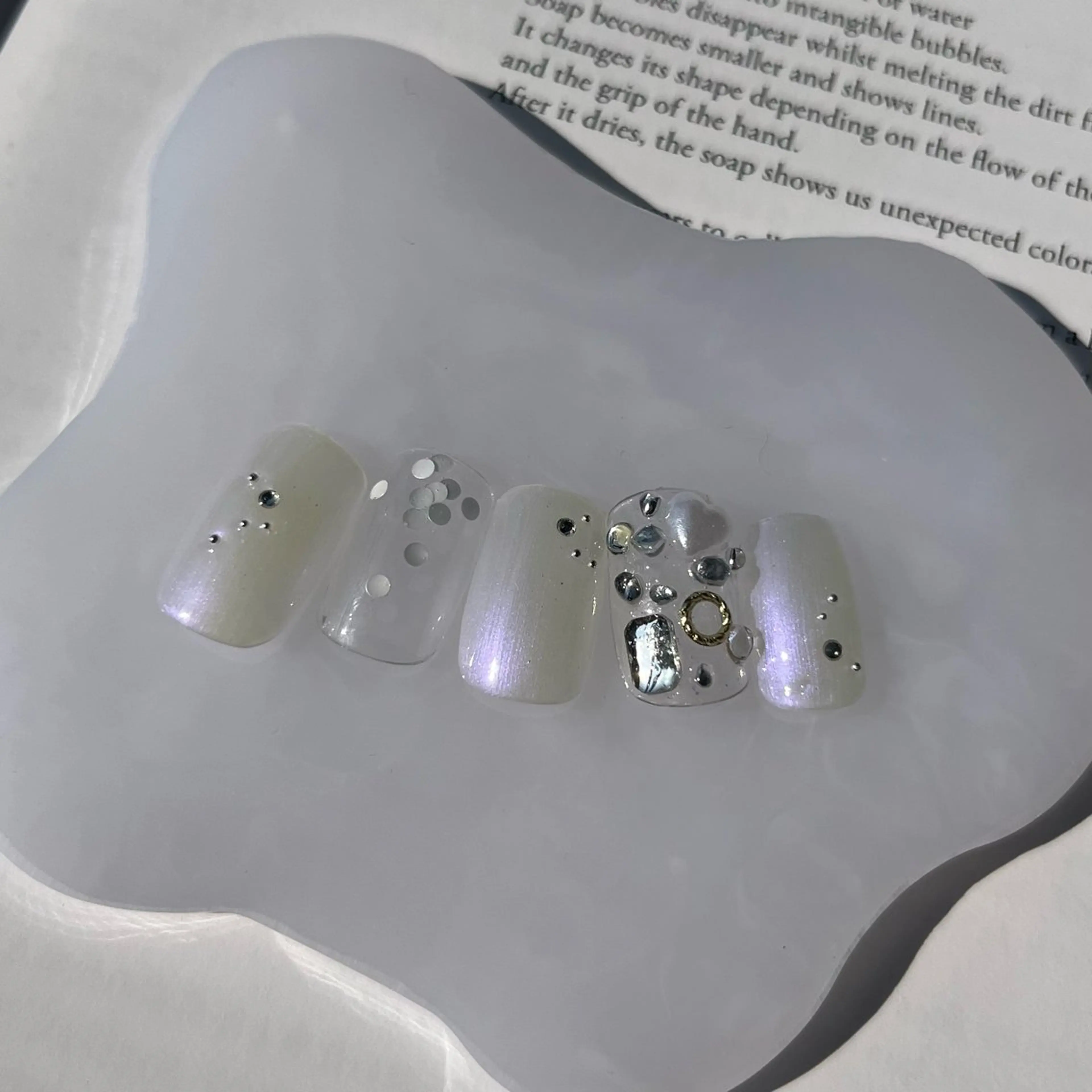 ネイル ニュアンスネイル ハンドネイル Nail treeのネイルデザイン