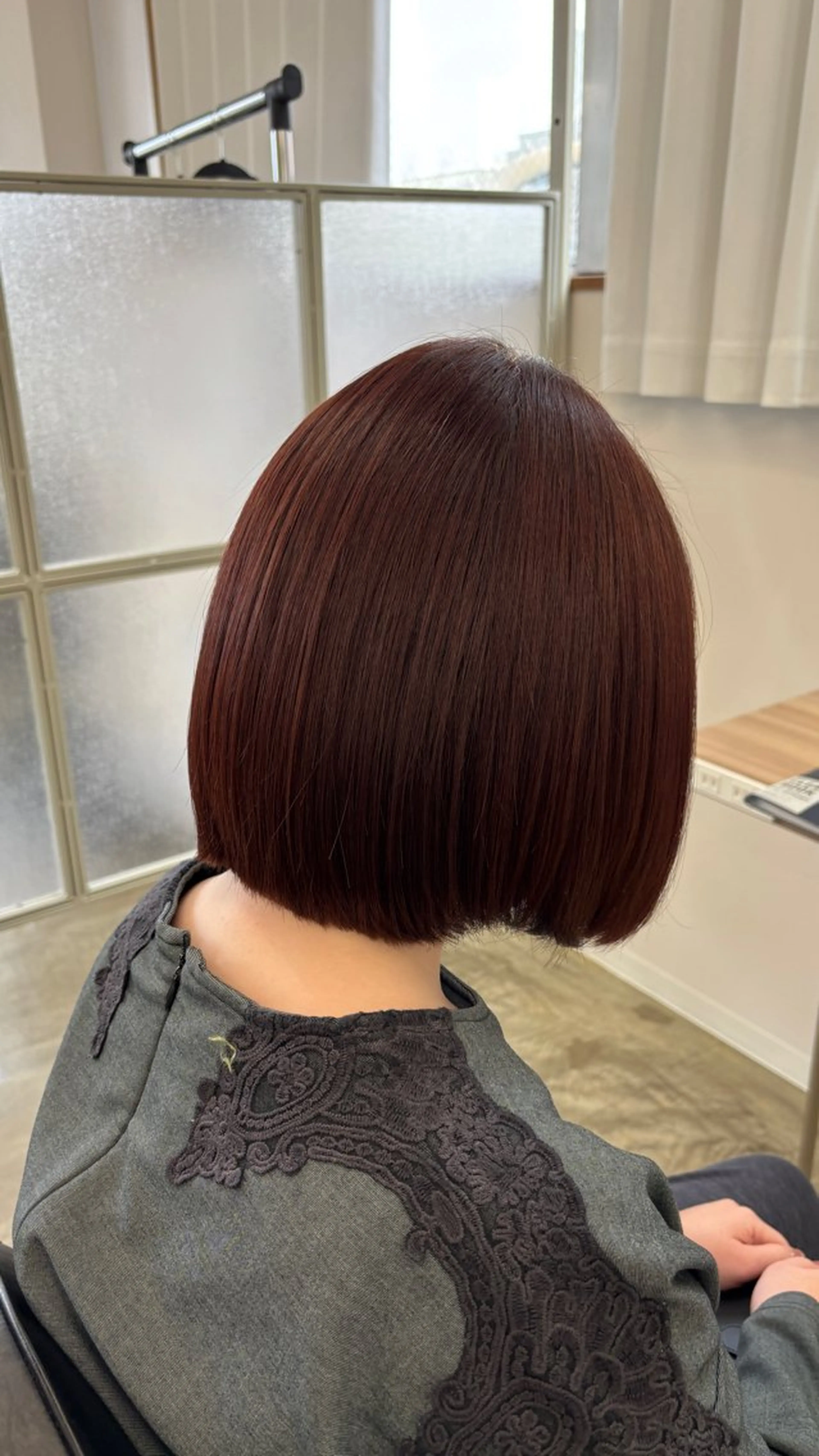 ショート ボブ ヘアカラー トリートメント 髪質改善/艶髪🫧 廣野暖花のヘアスタイル