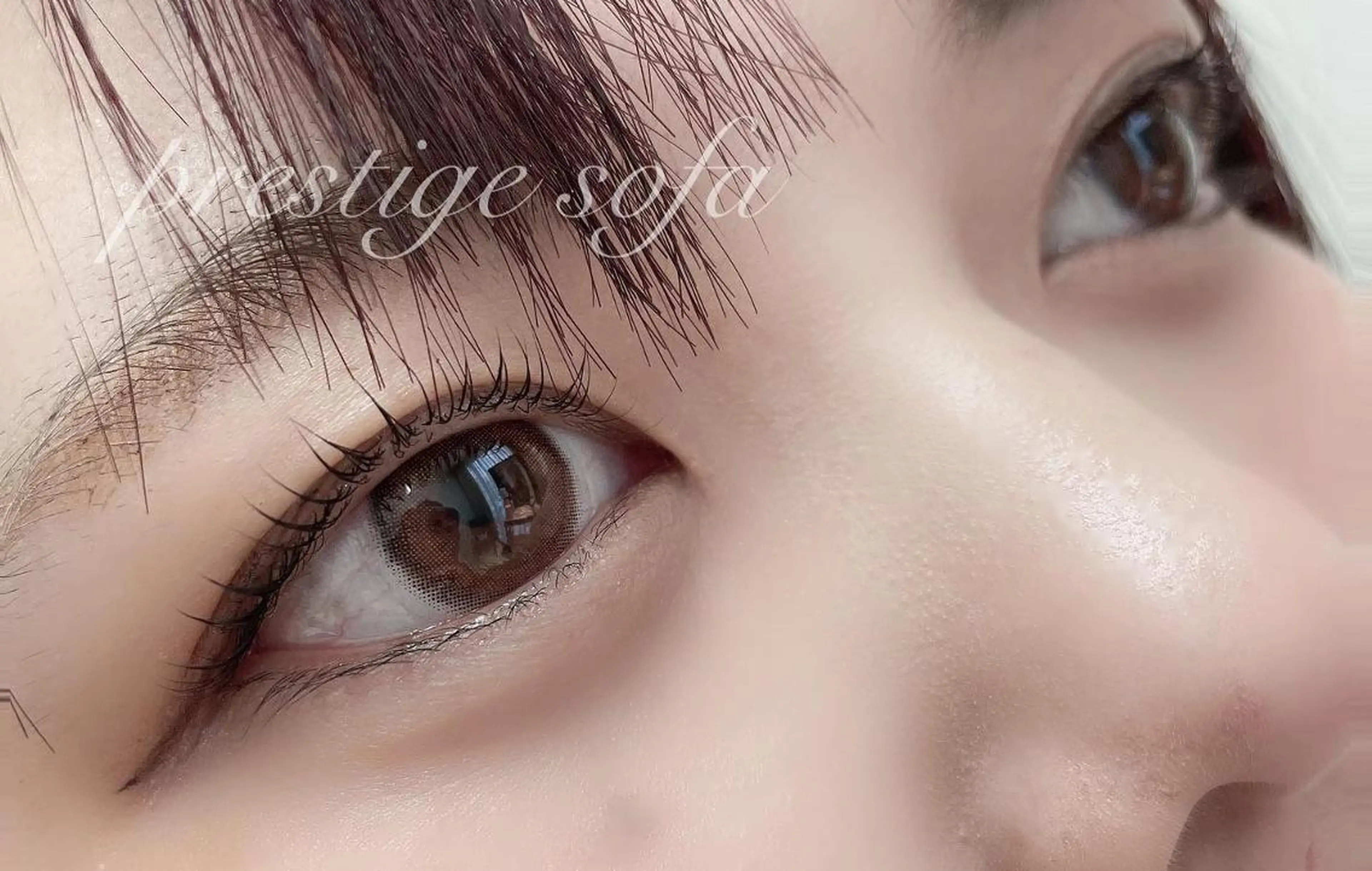 ネイル マツエク・マツパ まつげパーマ ボリュームラッシュ ジェルネイル ニュアンスネイル パラジェル 髙橋 敦子のネイルデザイン