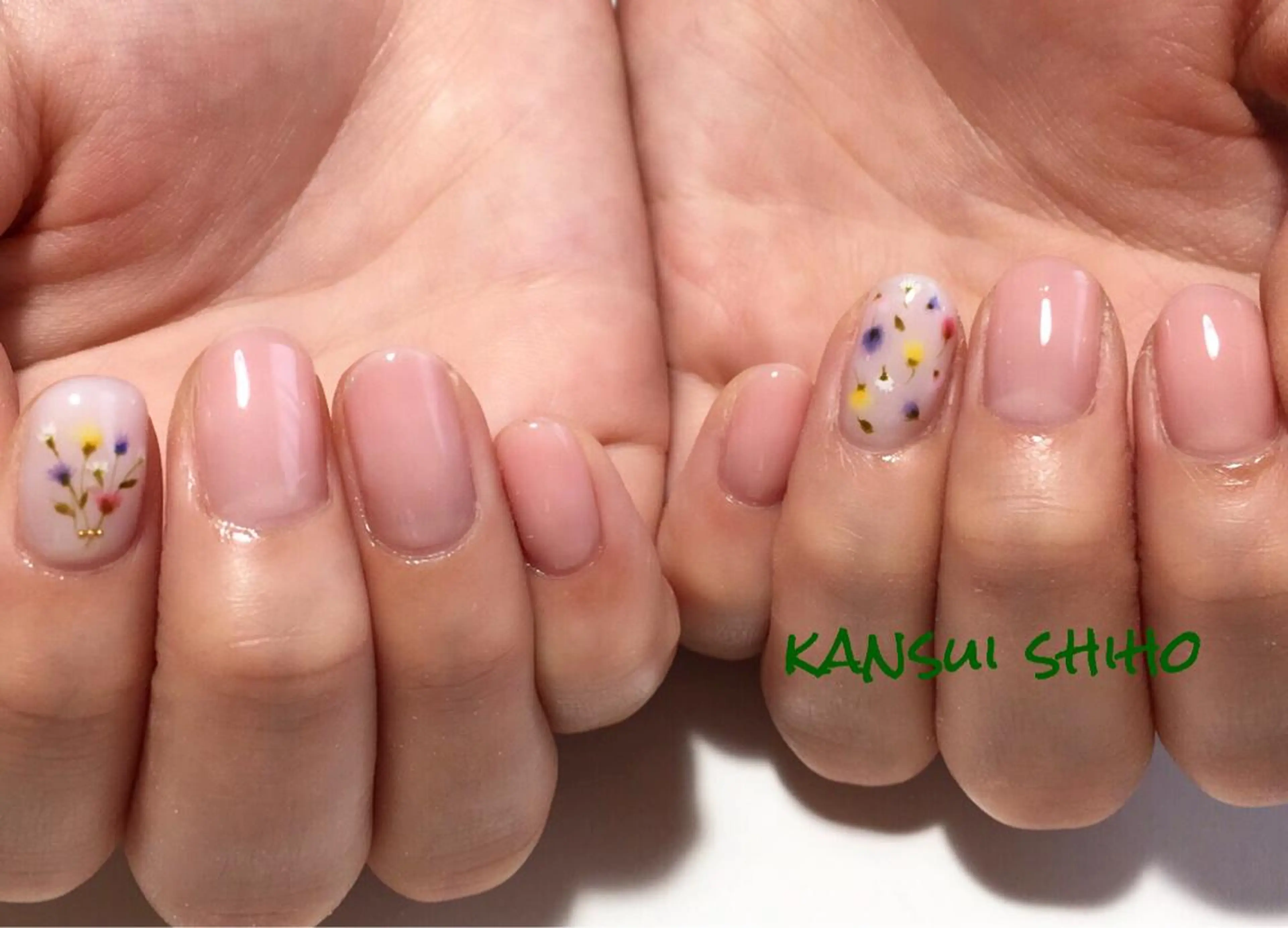 ネイル Elio所属・Elio 国泰寺のネイルデザイン
